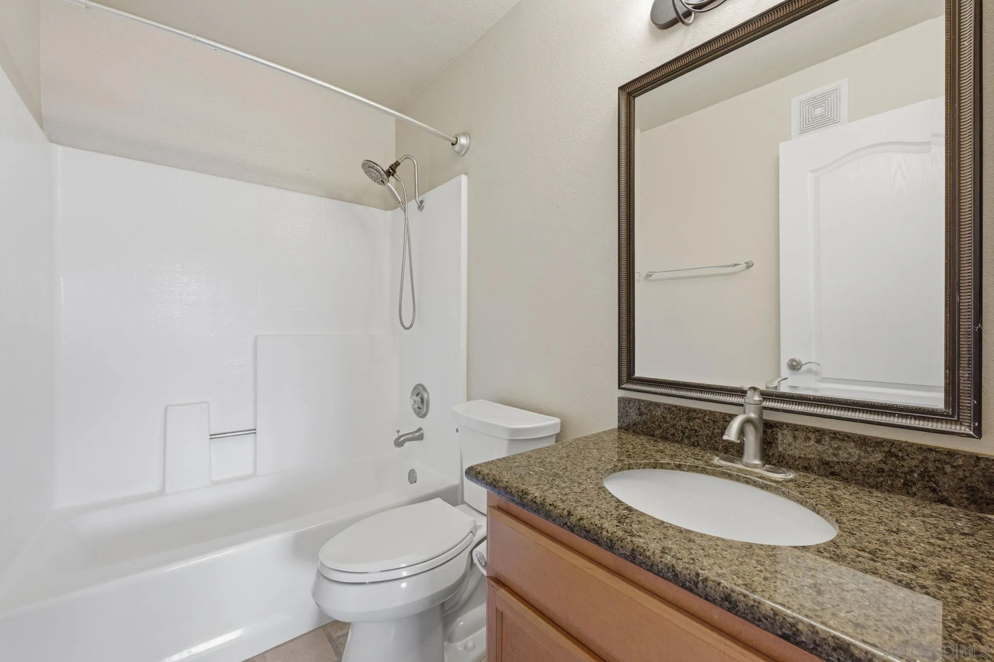 Photo #26: 260015498 Listing: Photo #26