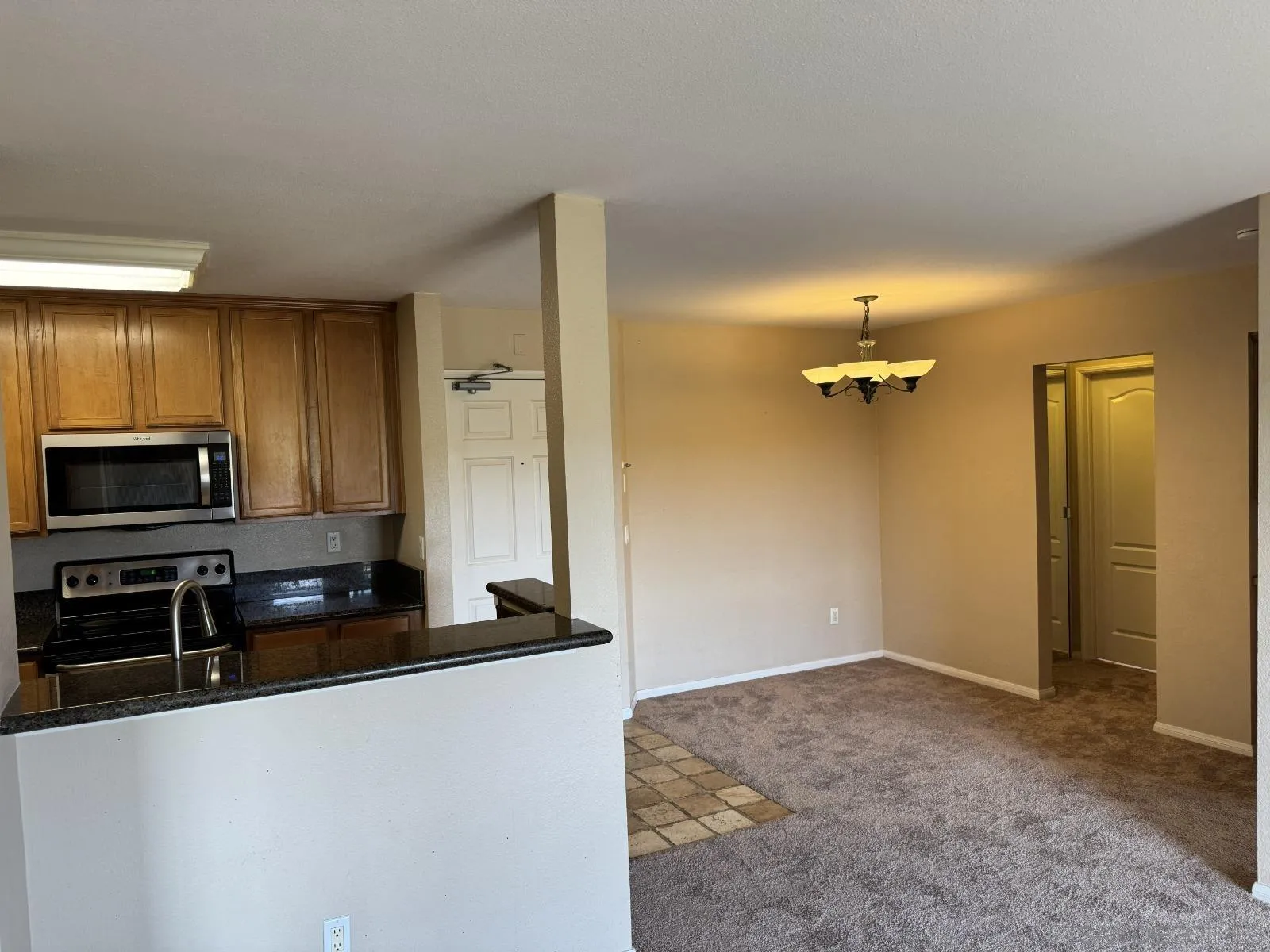 Photo #11: 260015499 Listing: Photo #11