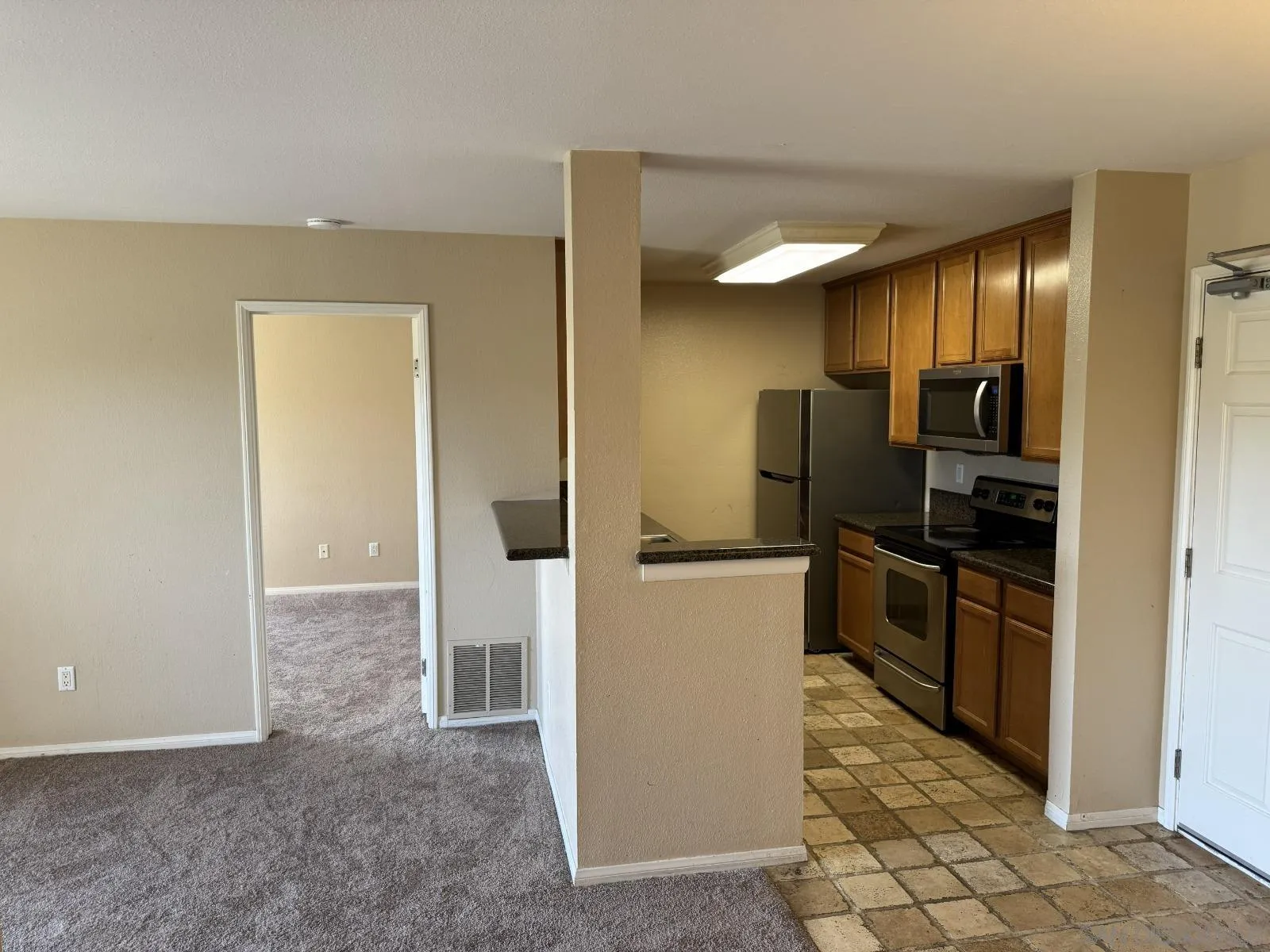 Photo #10: 260015499 Listing: Photo #10