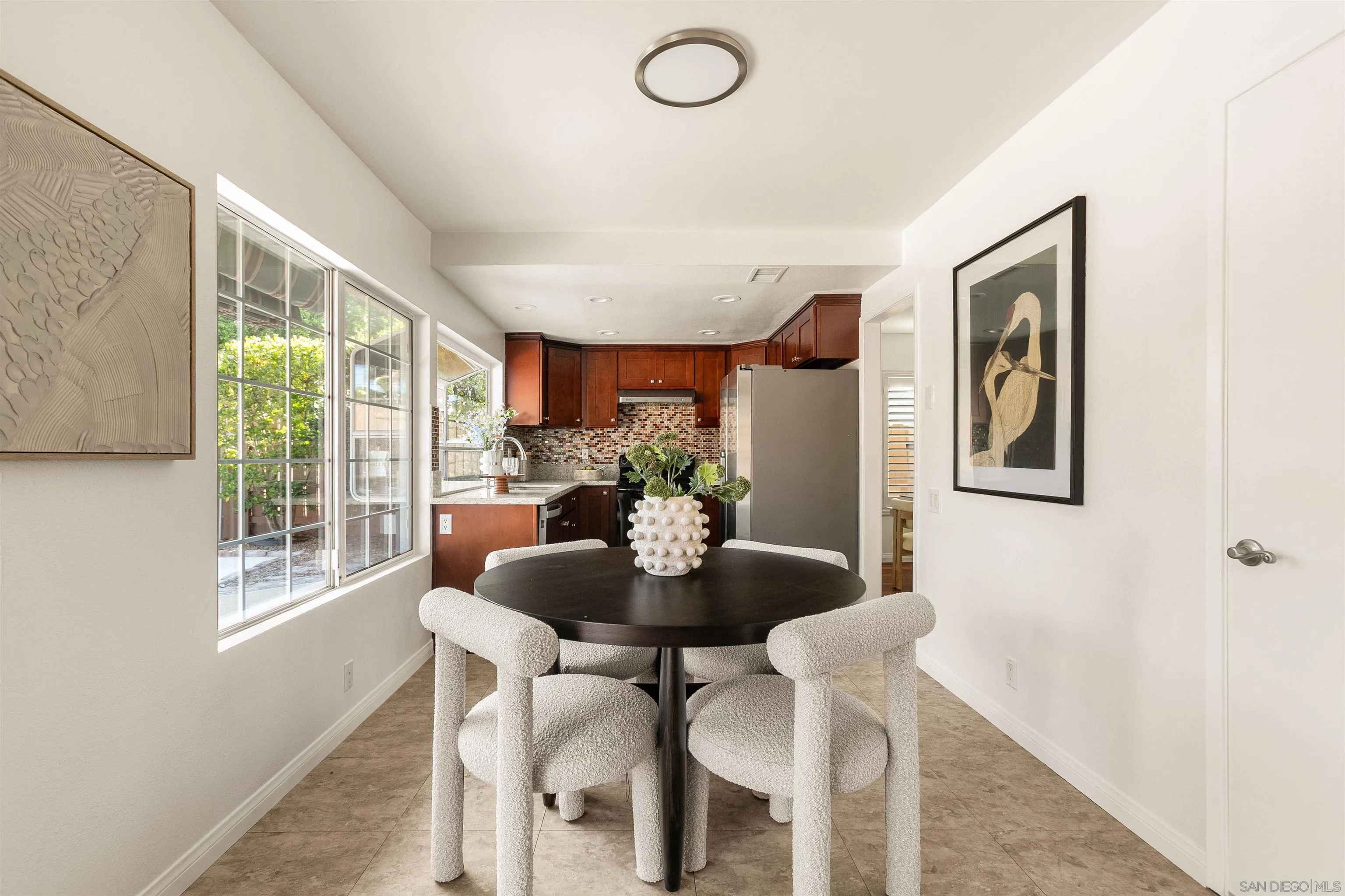 https://cdn.realtyfeed.com/cdn/127/260015503/e9616eabbaace2d8ef02eca0fdc80398.webp