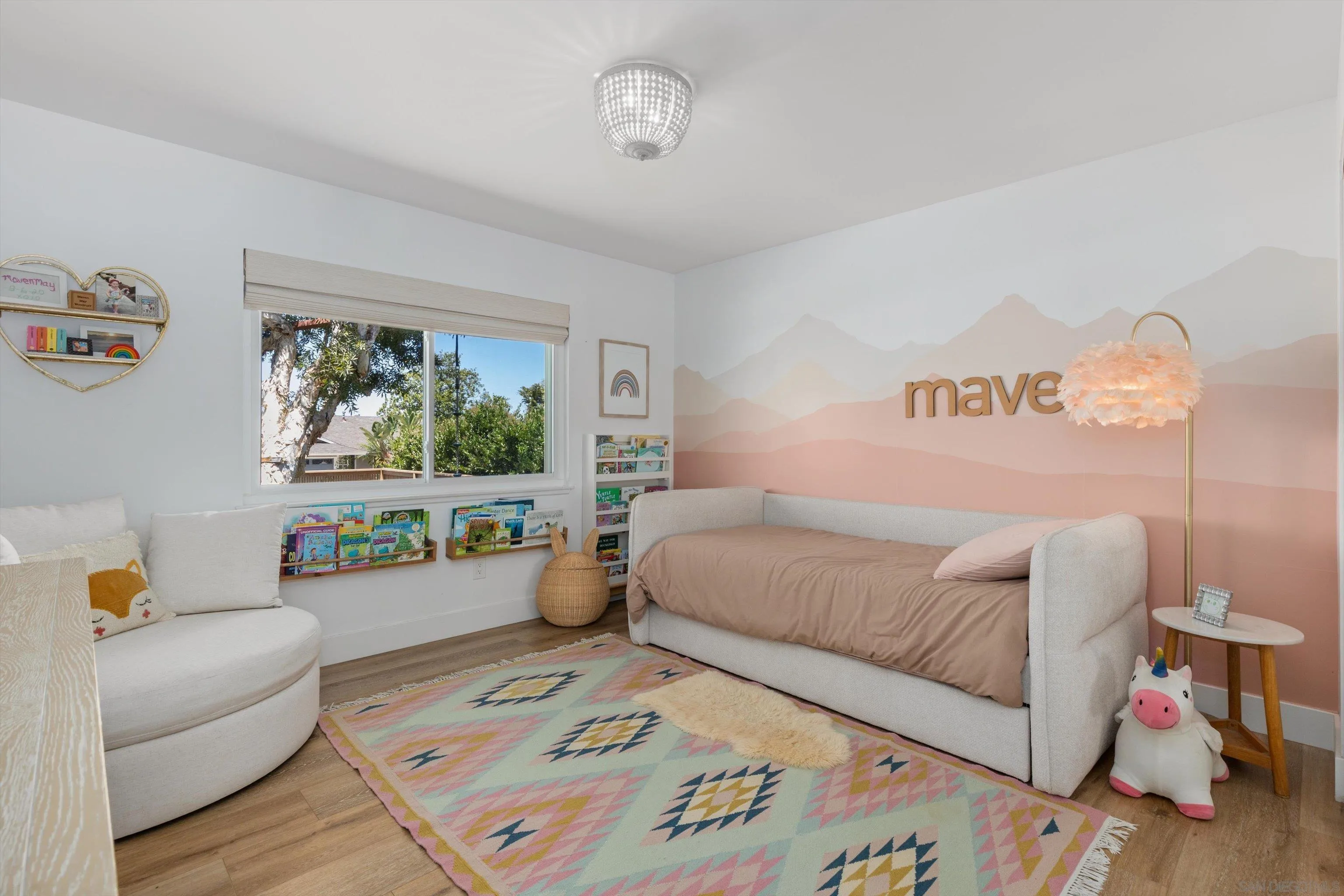 https://cdn.realtyfeed.com/cdn/127/260015504/3a164aa0e38ff99f81772bdecb5be3e6.webp
