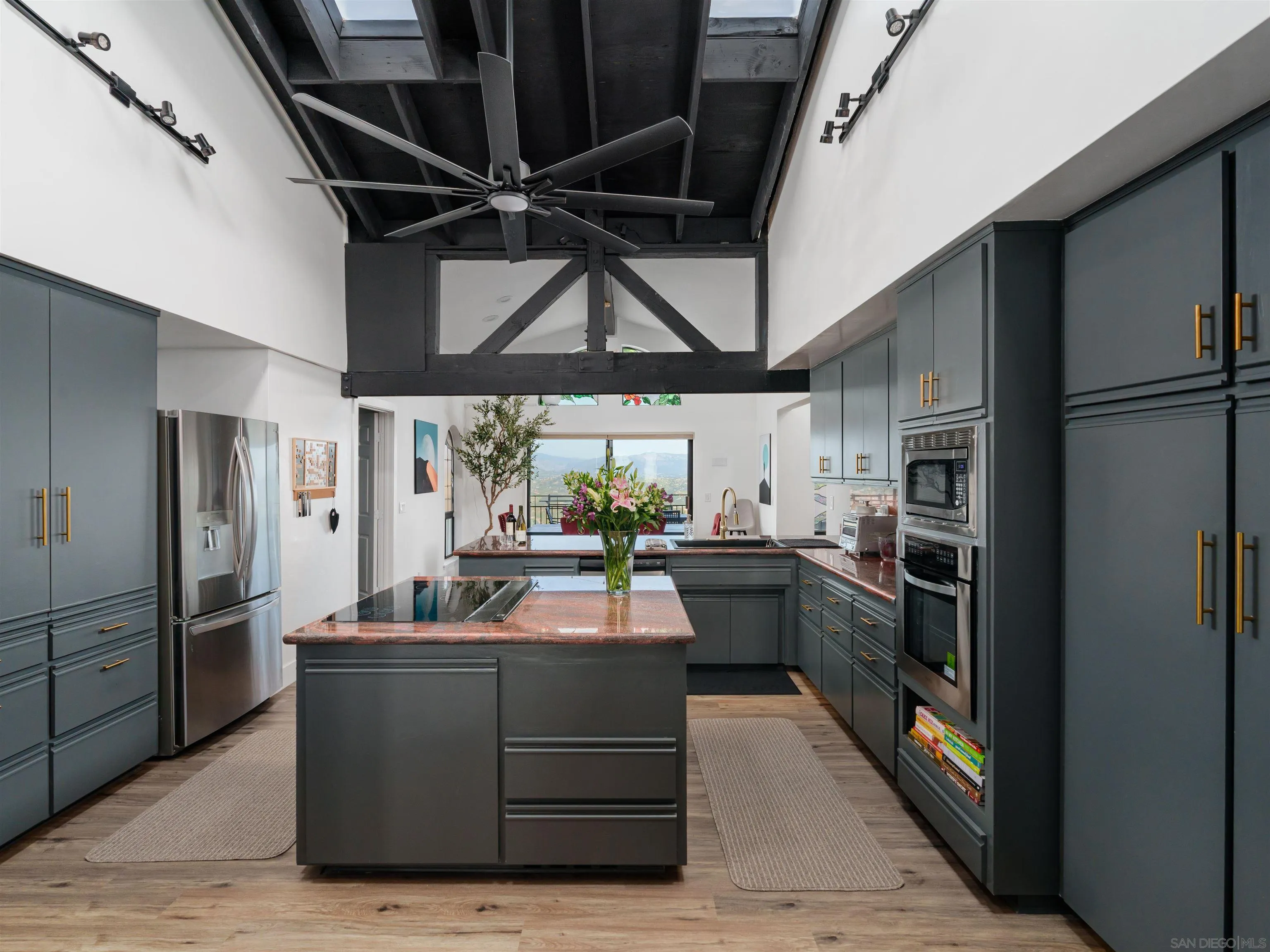 https://cdn.realtyfeed.com/cdn/127/260015509/22e61f0021b82b2c99ac534a8235cddf.webp