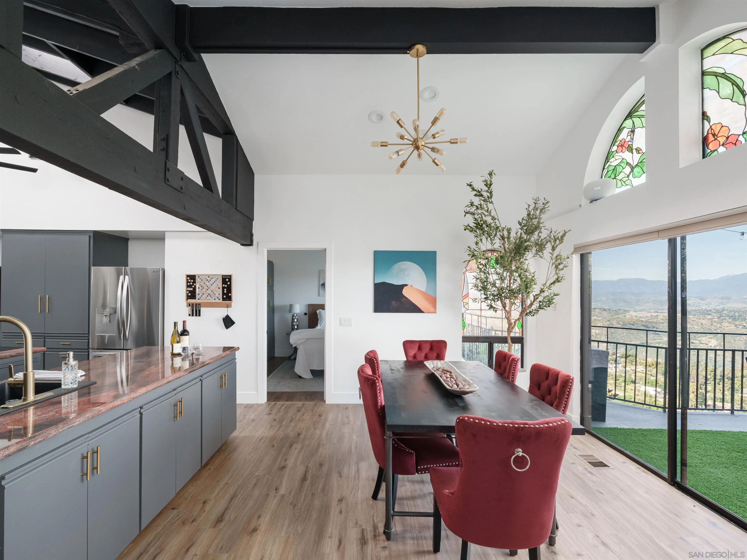https://cdn.realtyfeed.com/cdn/127/260015509/7728ad0c2c12b1f5416db928b4e4544f.webp
