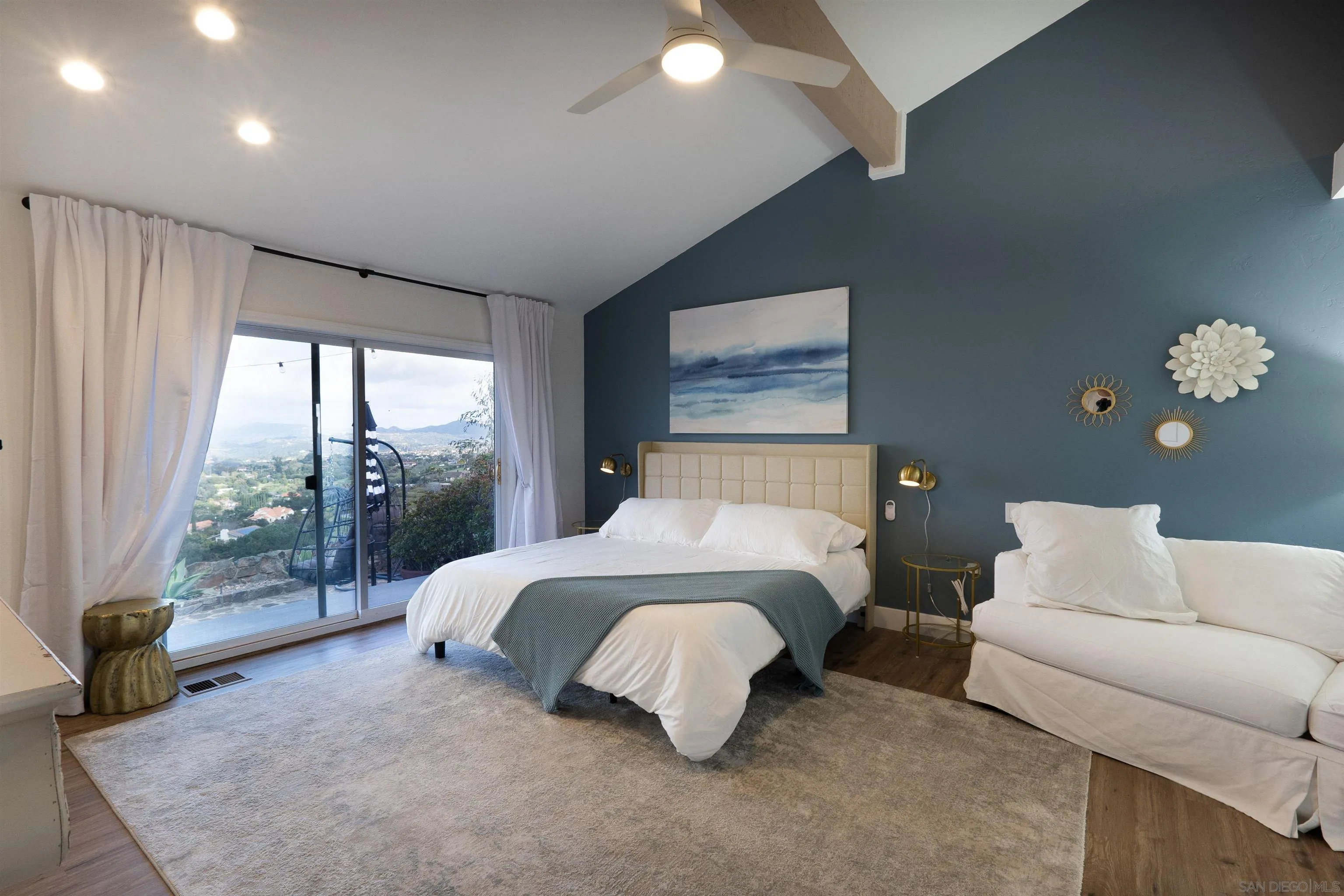 https://cdn.realtyfeed.com/cdn/127/260015509/7f134f0042fca60f9cc527d4dd6eada3.webp