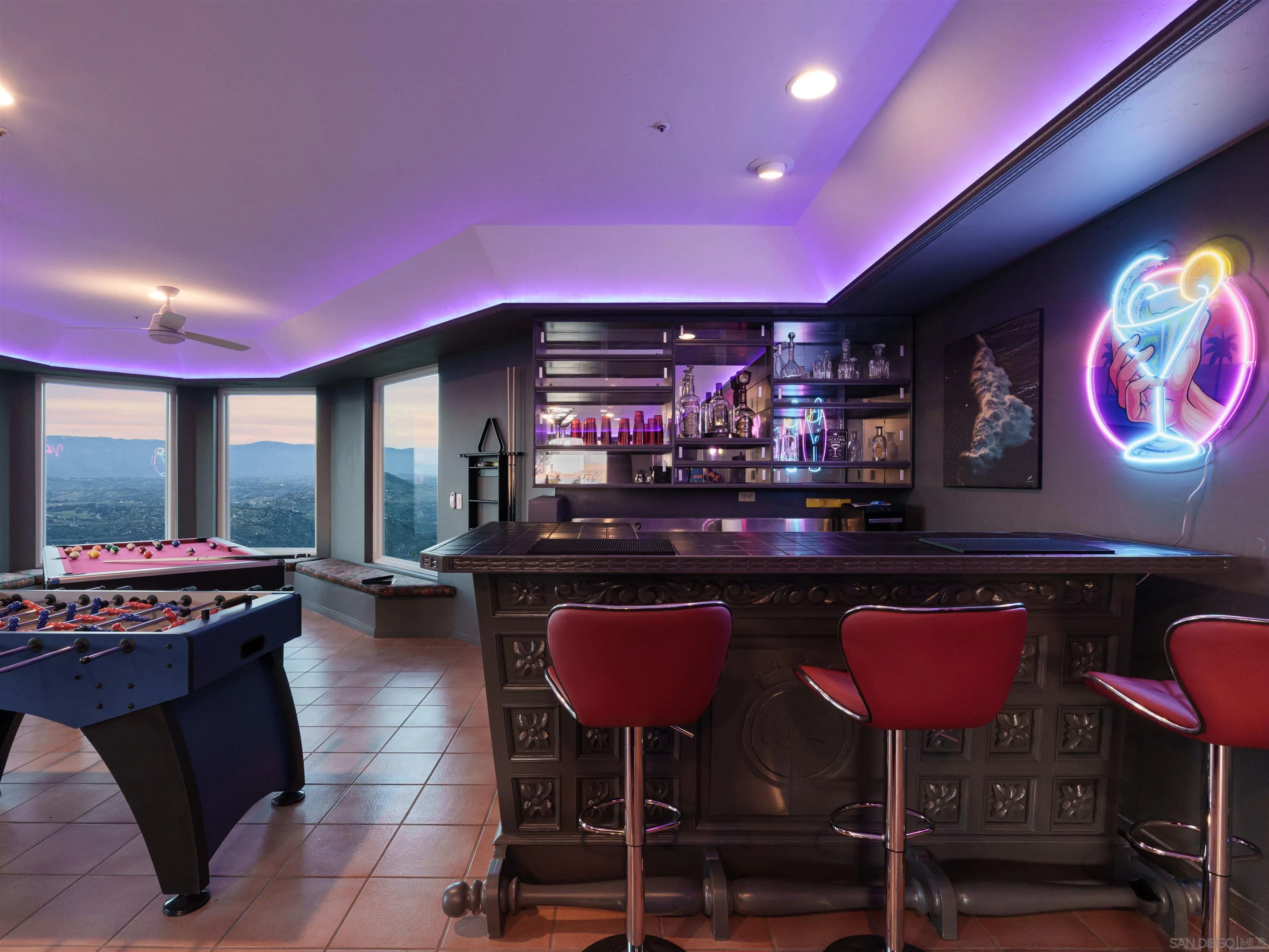 https://cdn.realtyfeed.com/cdn/127/260015509/922a8f0b1b45e81d5bf0de34c848bf47.webp