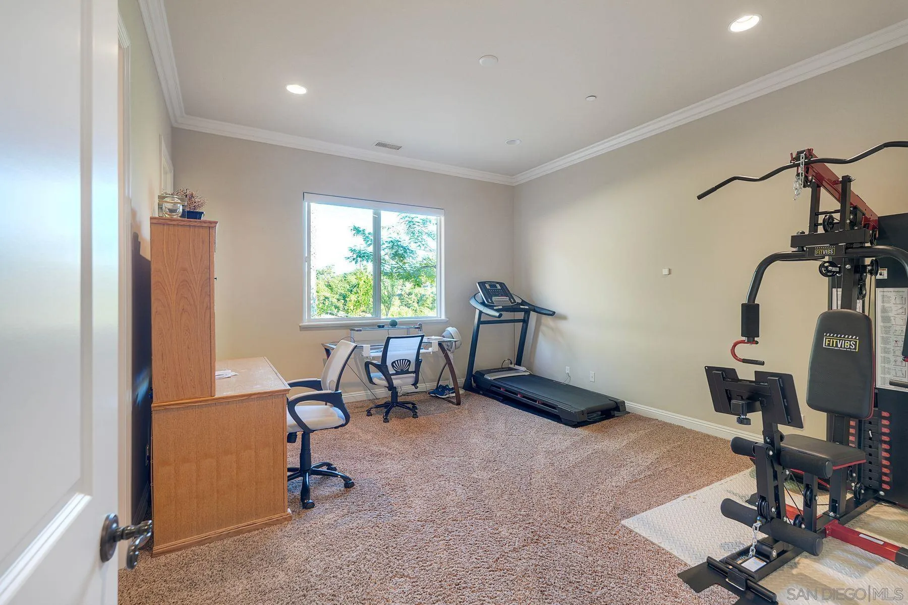 https://cdn.realtyfeed.com/cdn/127/260015510/839f5b895956f72e178d88515bd9e5cc.webp