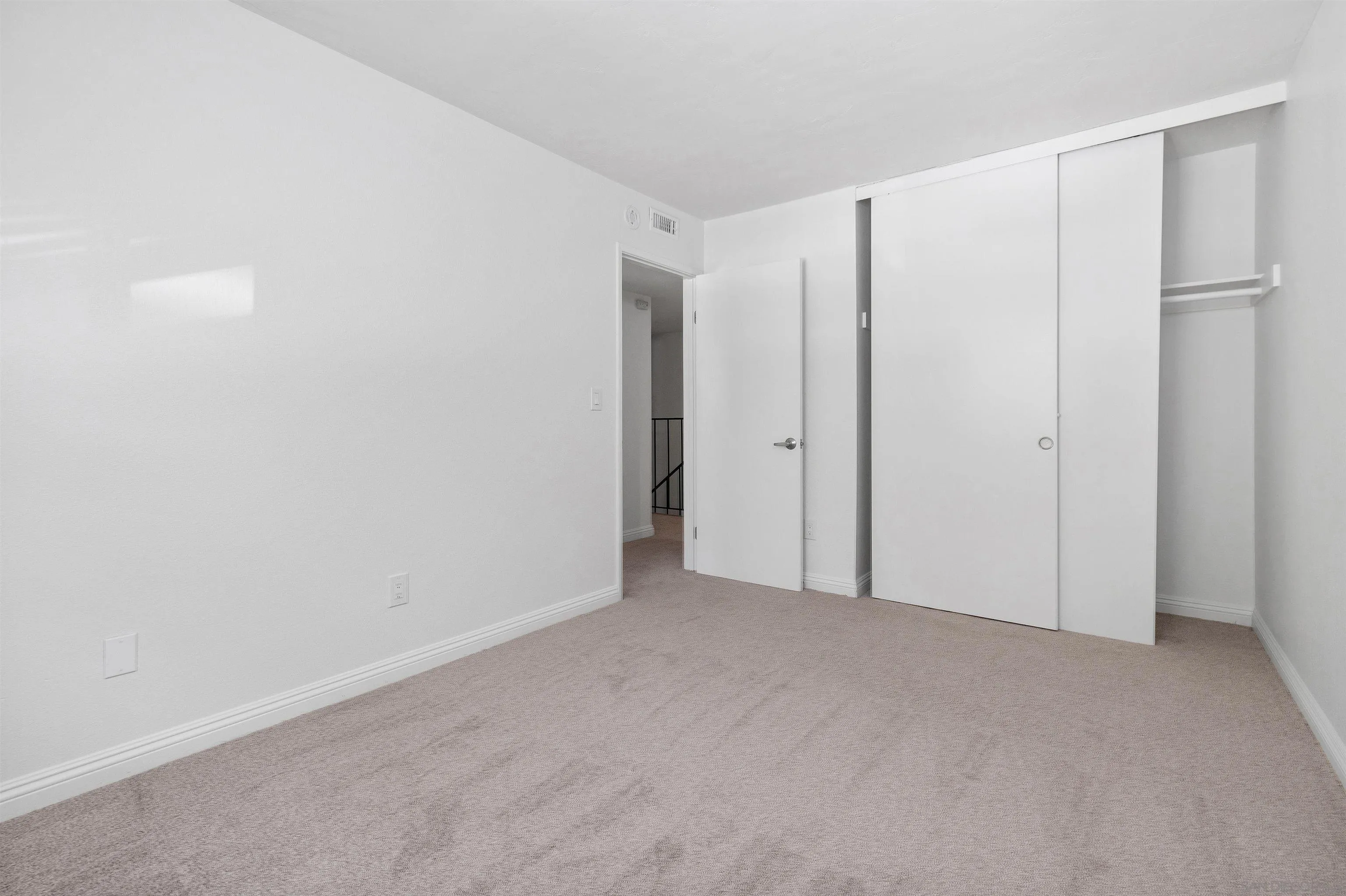 Photo #37: 260015511 Listing: Photo #37