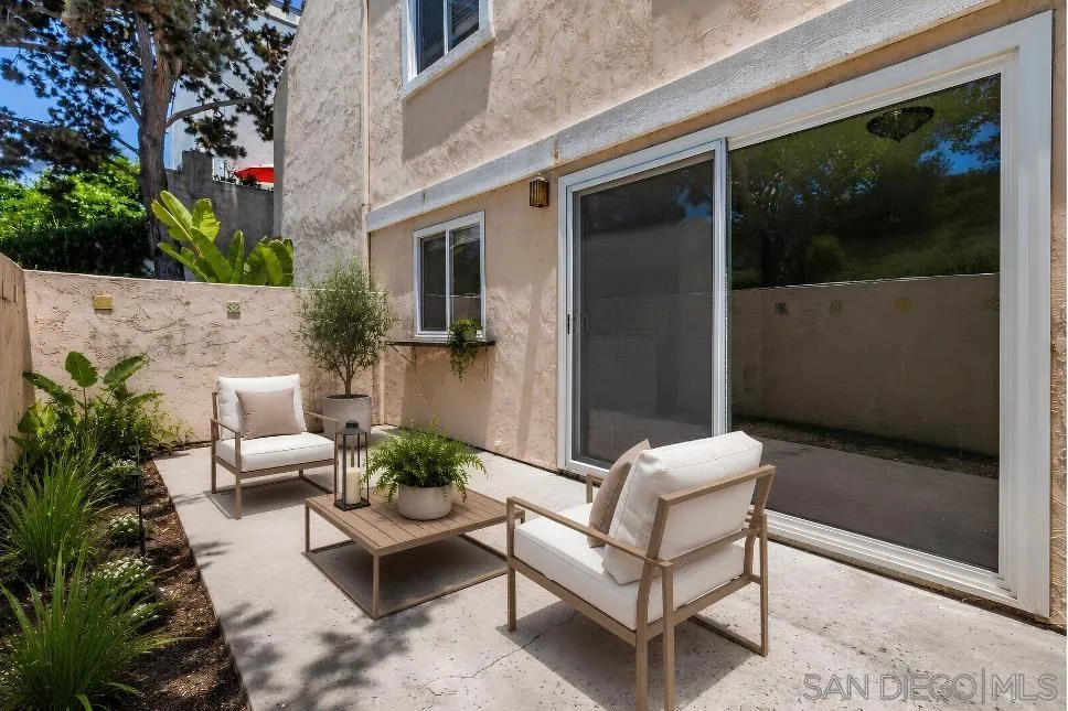 Photo #17: 260015511 Listing: Photo #17