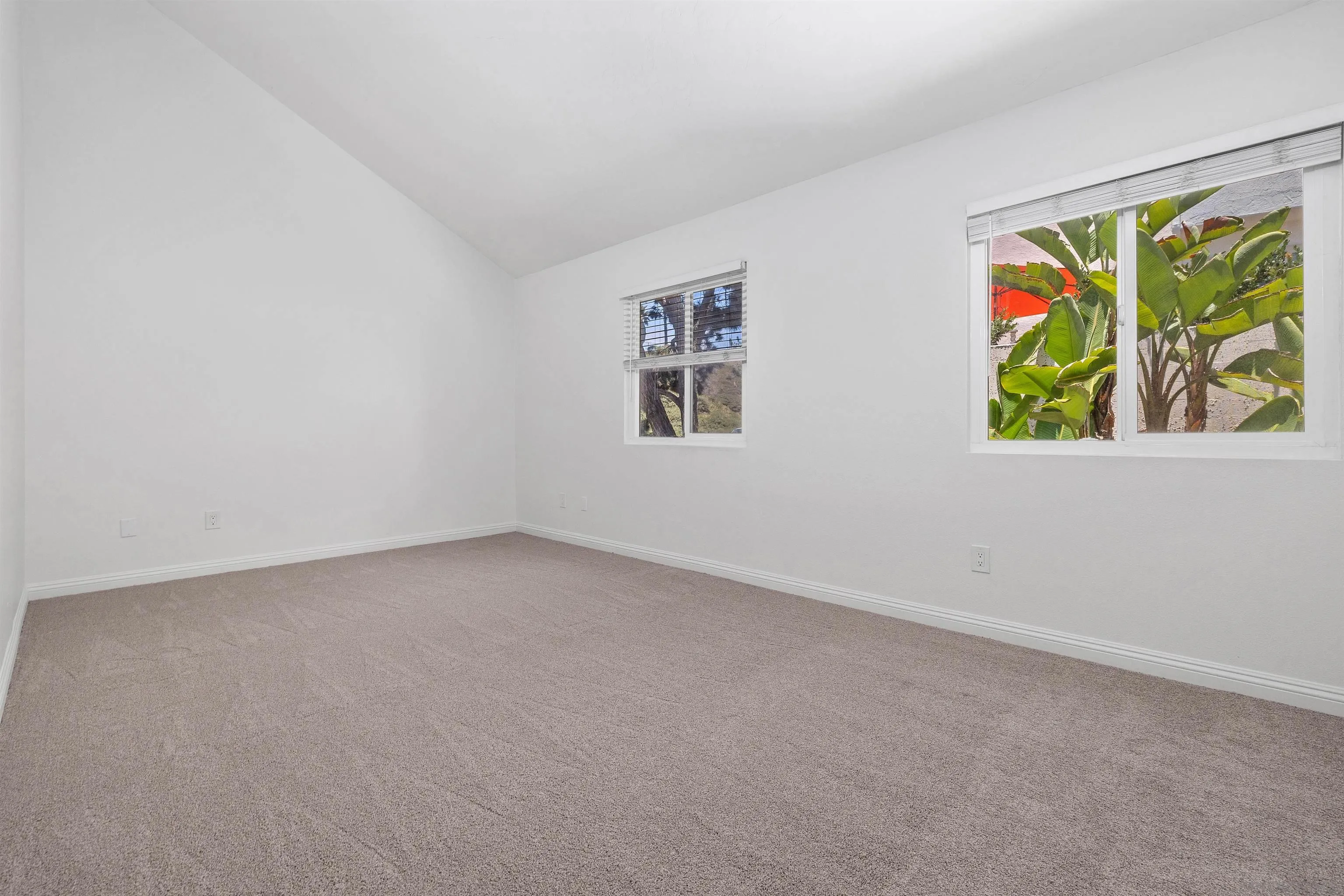 Photo #28: 260015511 Listing: Photo #28
