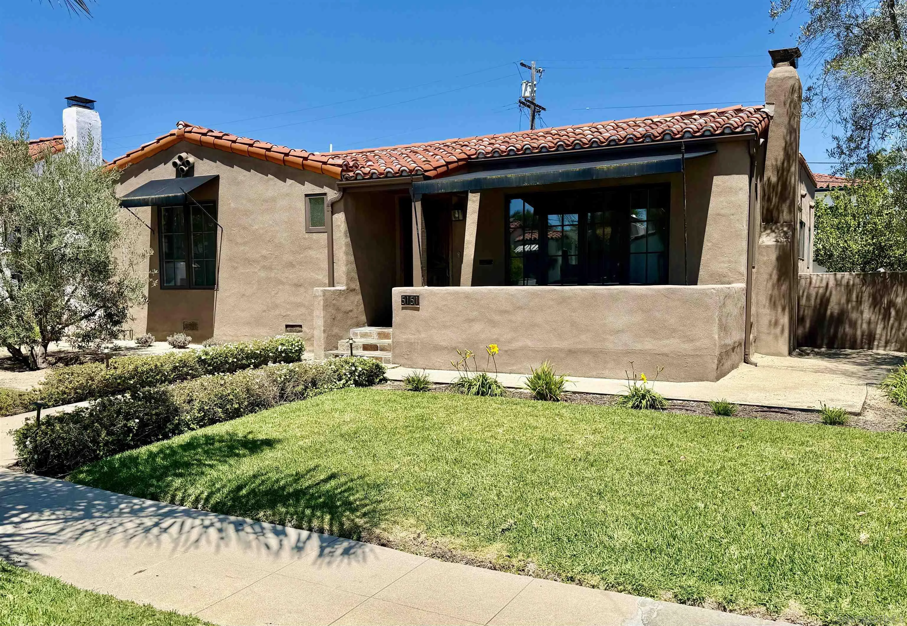https://cdn.realtyfeed.com/cdn/127/260015512/a24440f0bdb70e5da6c698a8a77c00f1.webp