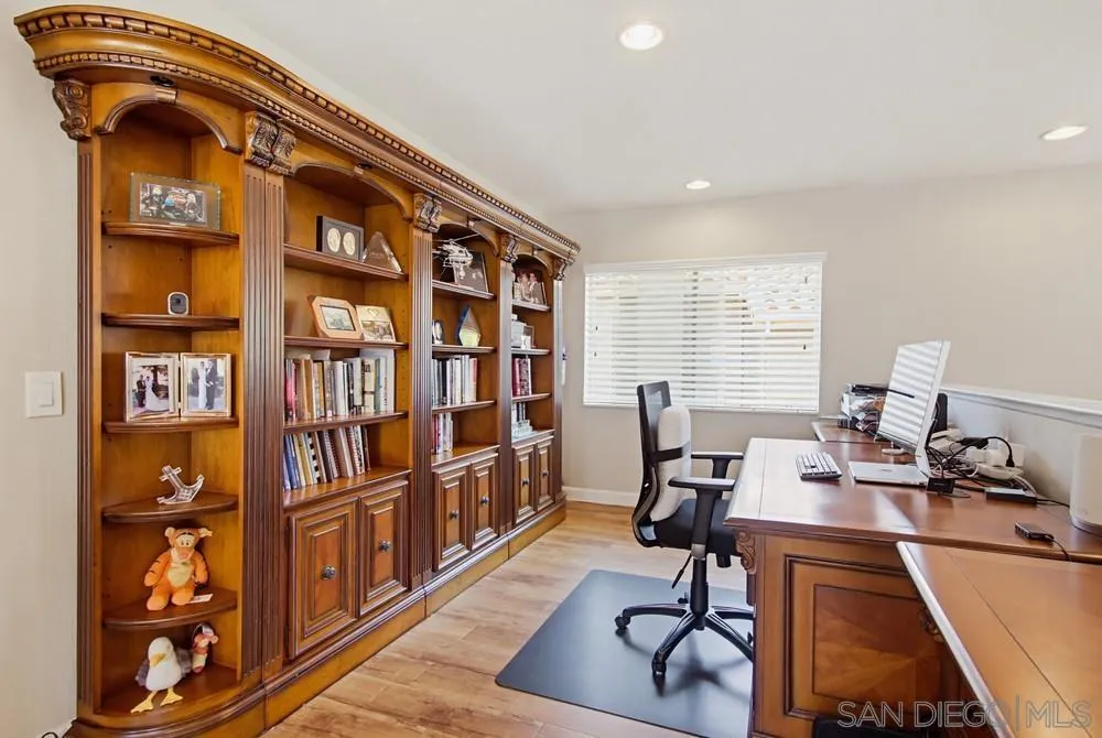 https://cdn.realtyfeed.com/cdn/127/260015514/08f0f081f7bc2db6d82b9ec872713804.webp