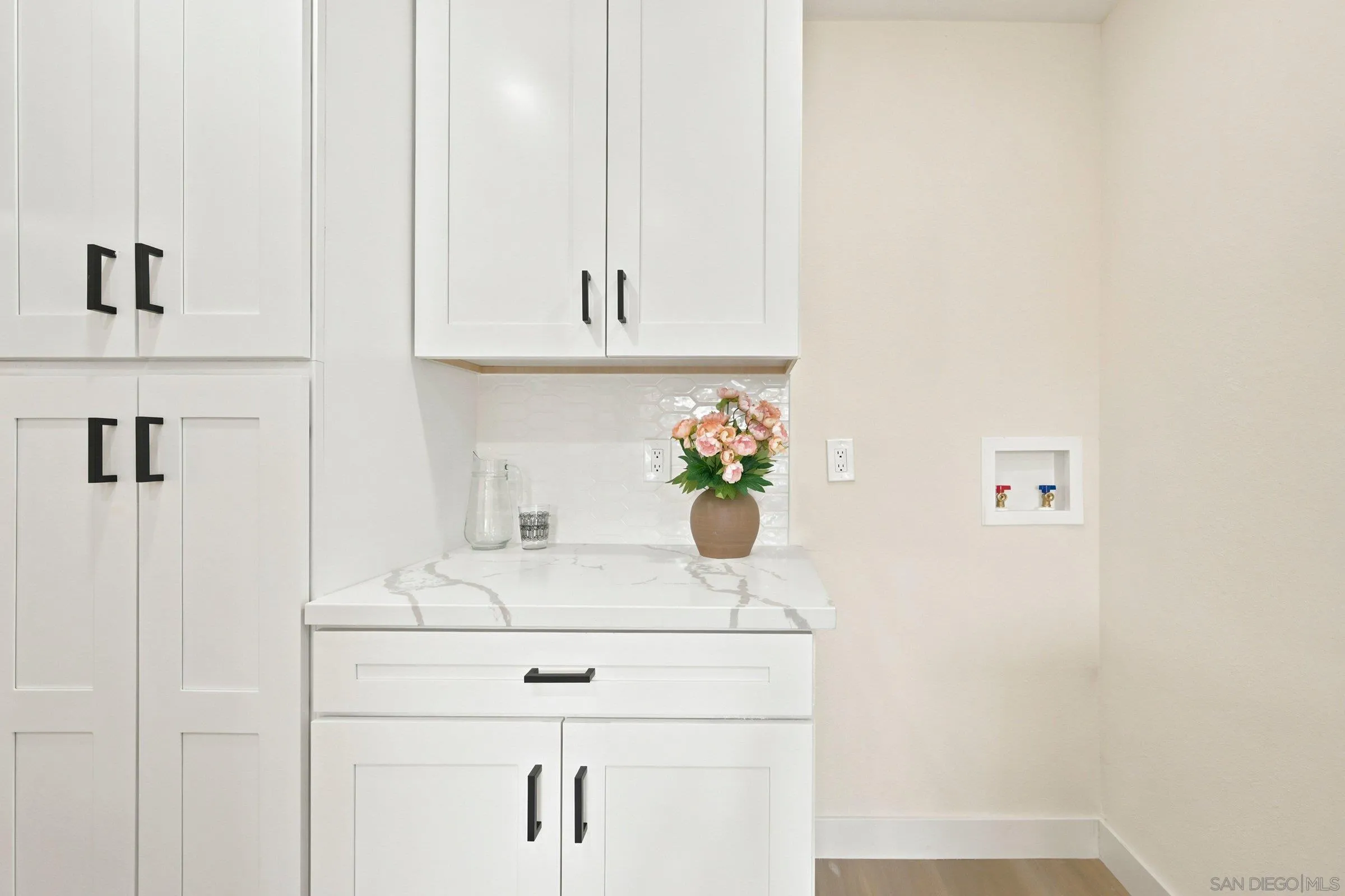 Photo #14: 260015515 Listing: Photo #14
