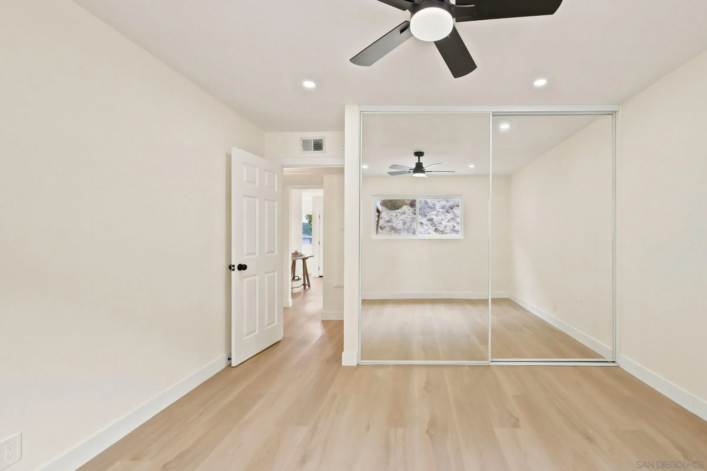 Photo #20: 260015515 Listing: Photo #20