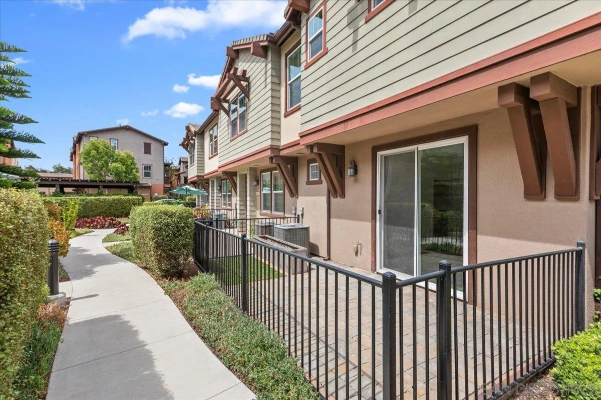 1541 Winter Lane Unit 1, Chula Vista, CA 91915 - Photo 4 of 28, Chula Vista, CA