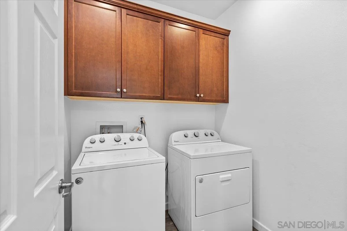 Photo #23: 260015516 Listing: Photo #23