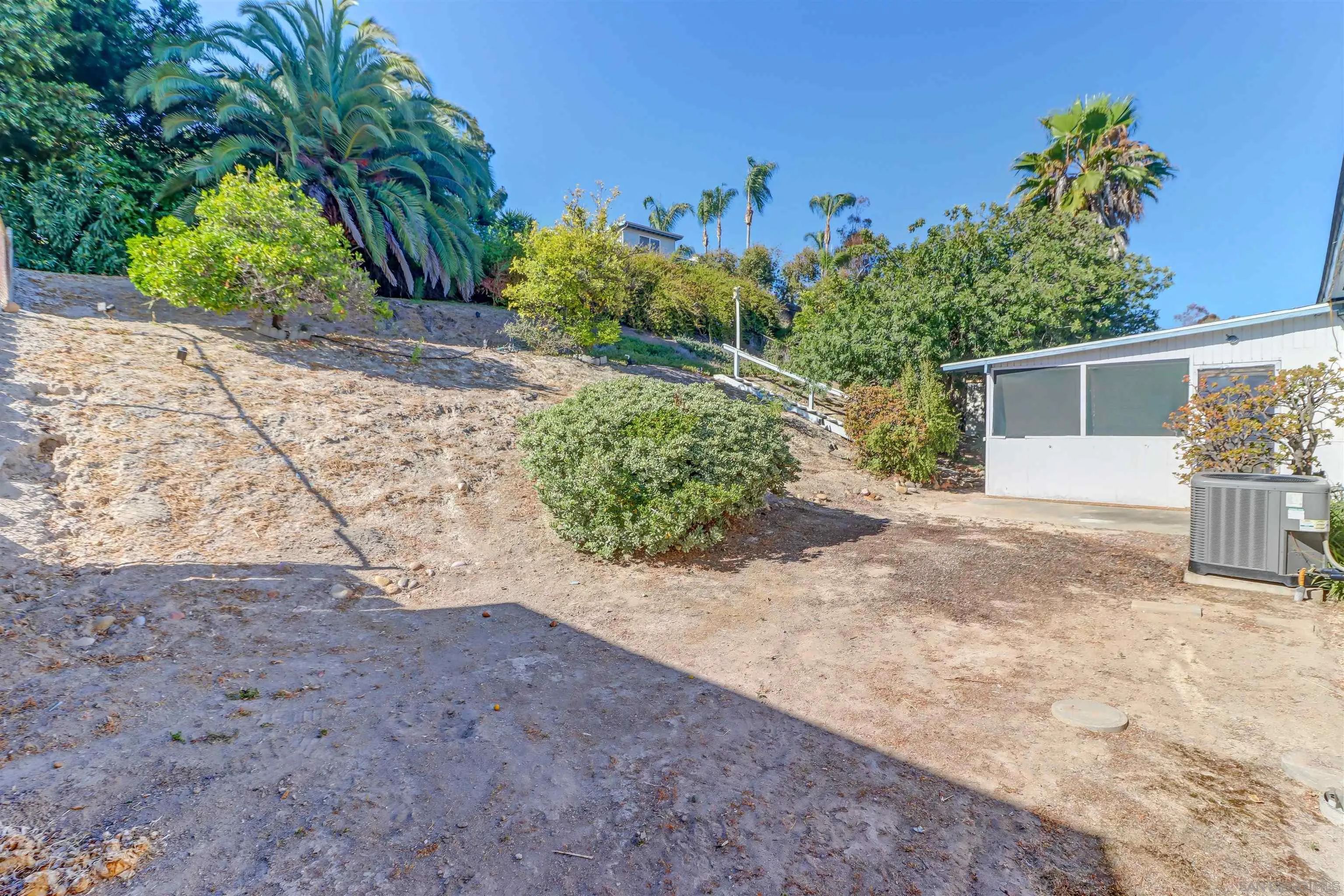 https://cdn.realtyfeed.com/cdn/127/260015517/c14b6d1dd40969a0ef59c150697d7484.webp