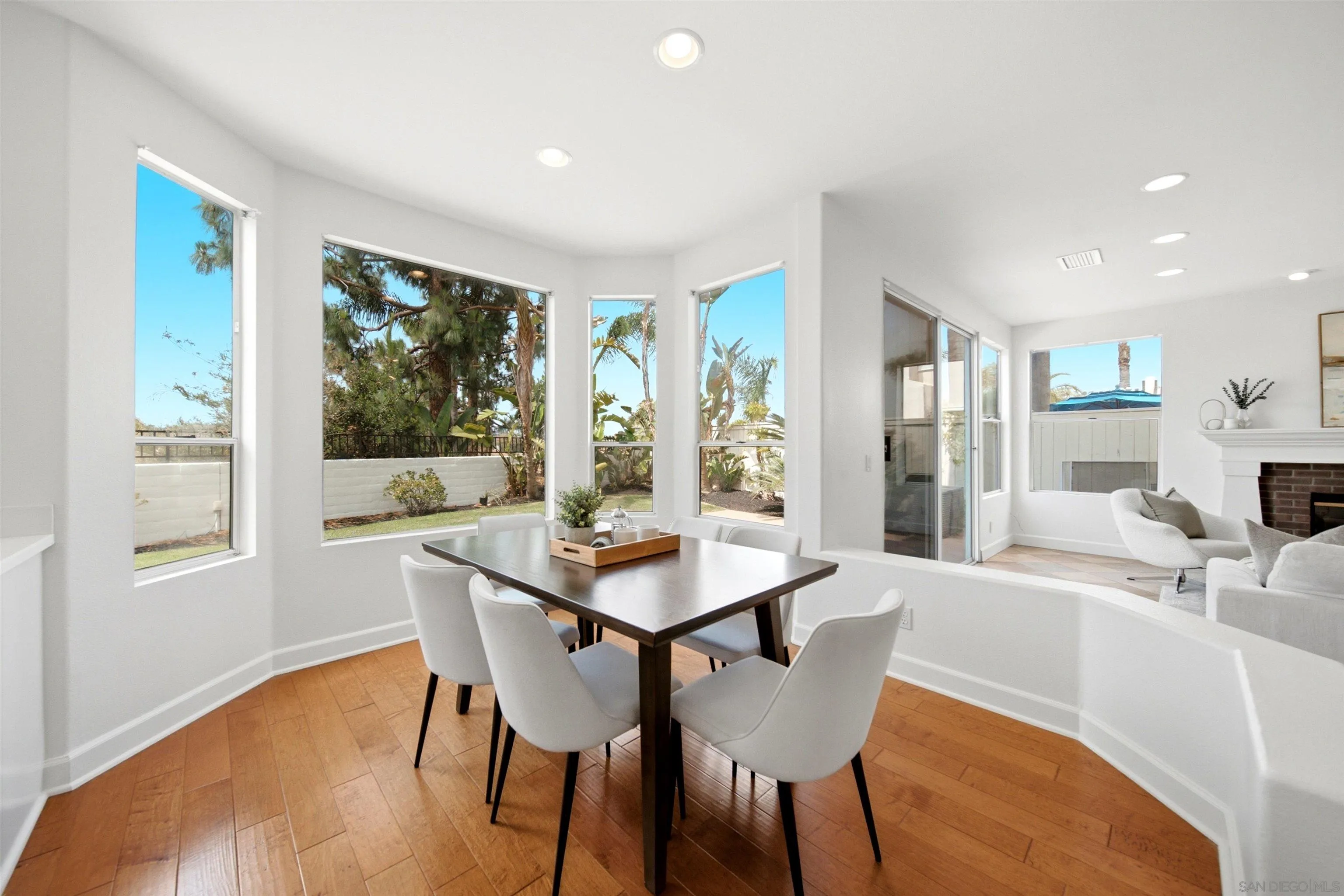 https://cdn.realtyfeed.com/cdn/127/260015520/1646604d139ff6f98f4c70c51116b791.webp
