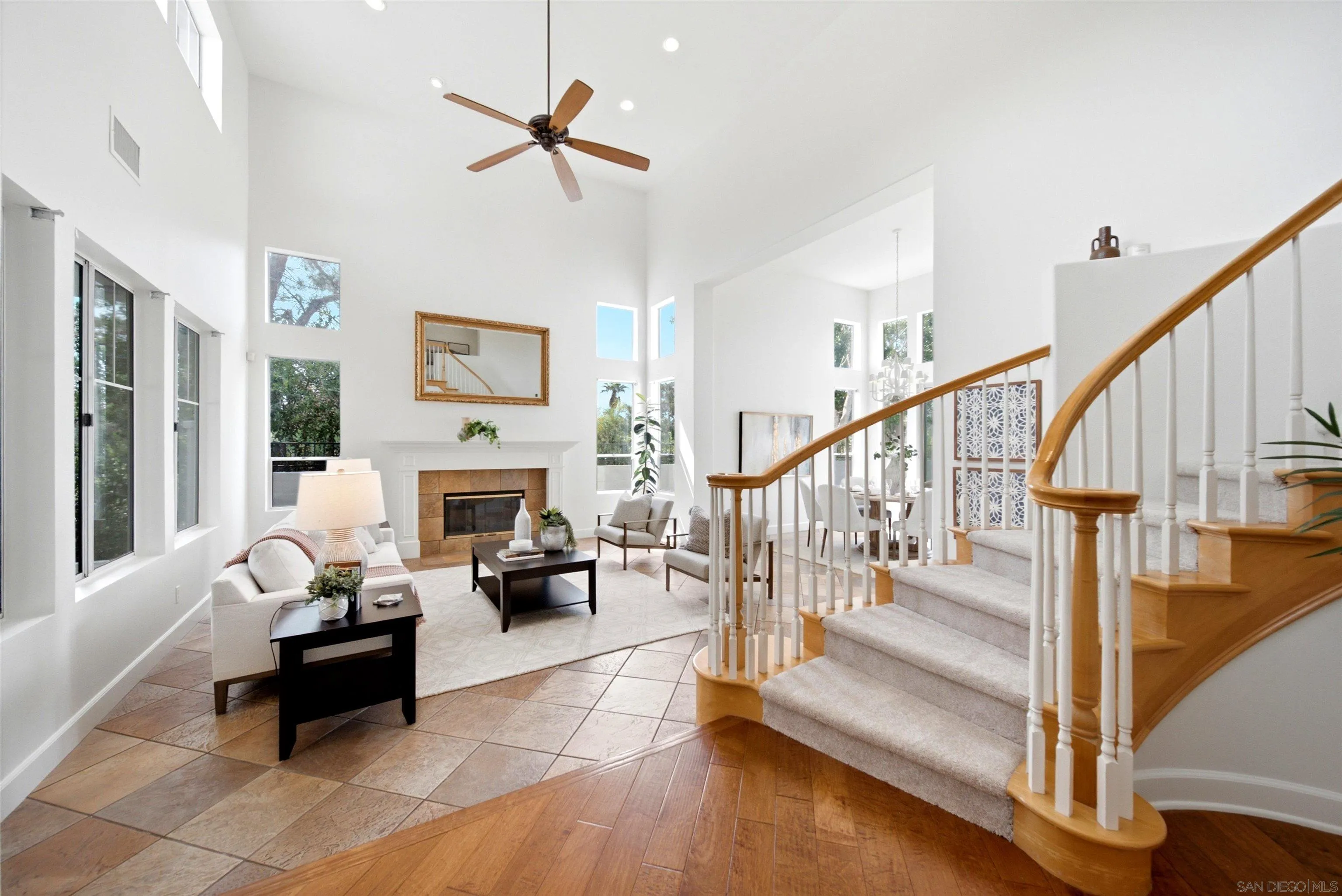 https://cdn.realtyfeed.com/cdn/127/260015520/c1888f68f95b21811ecb3645108964fc.webp