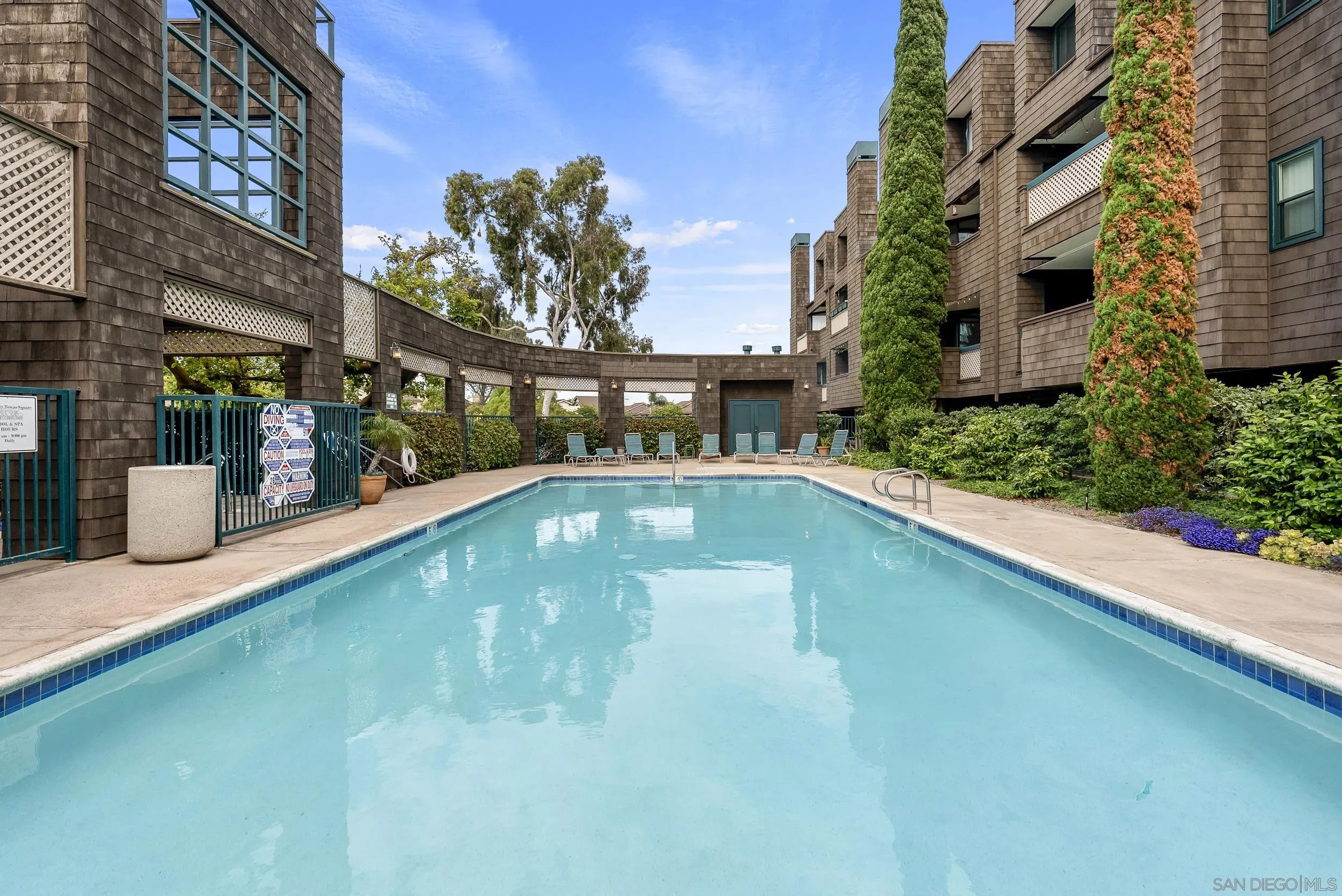 https://cdn.realtyfeed.com/cdn/127/260015522/96818b45d06690a6938e82c690245bf9.webp