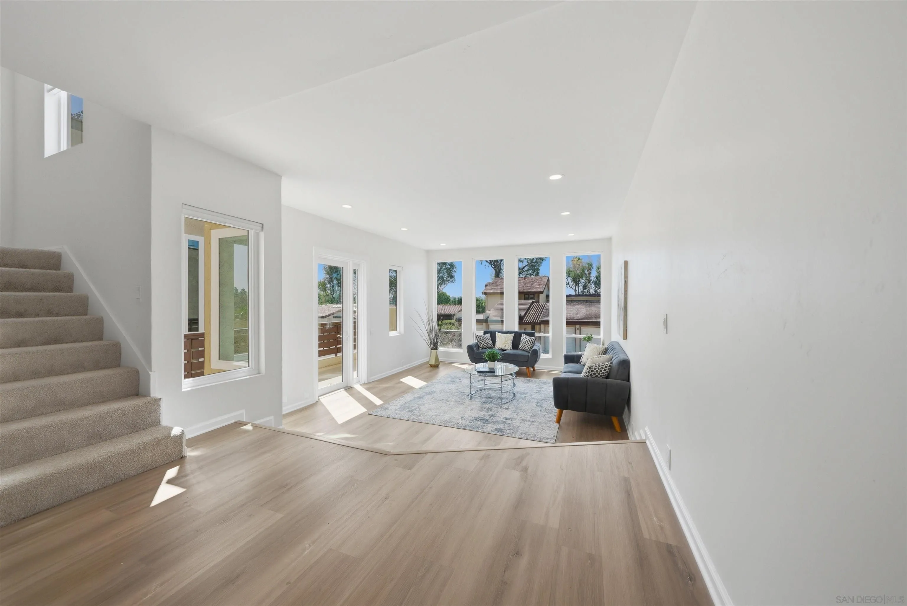 Photo #6: 260015528 Listing: Photo #6