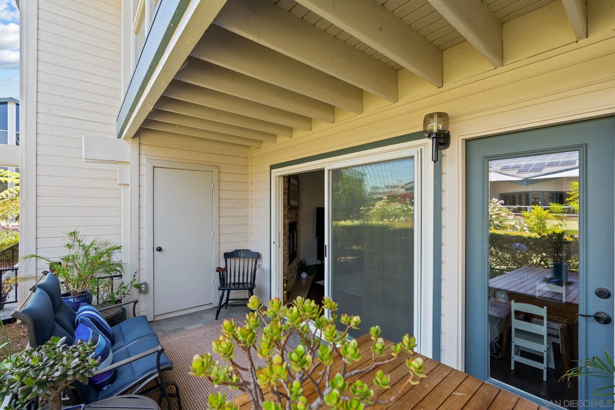 Photo #8: 260015534 Listing: Photo #8