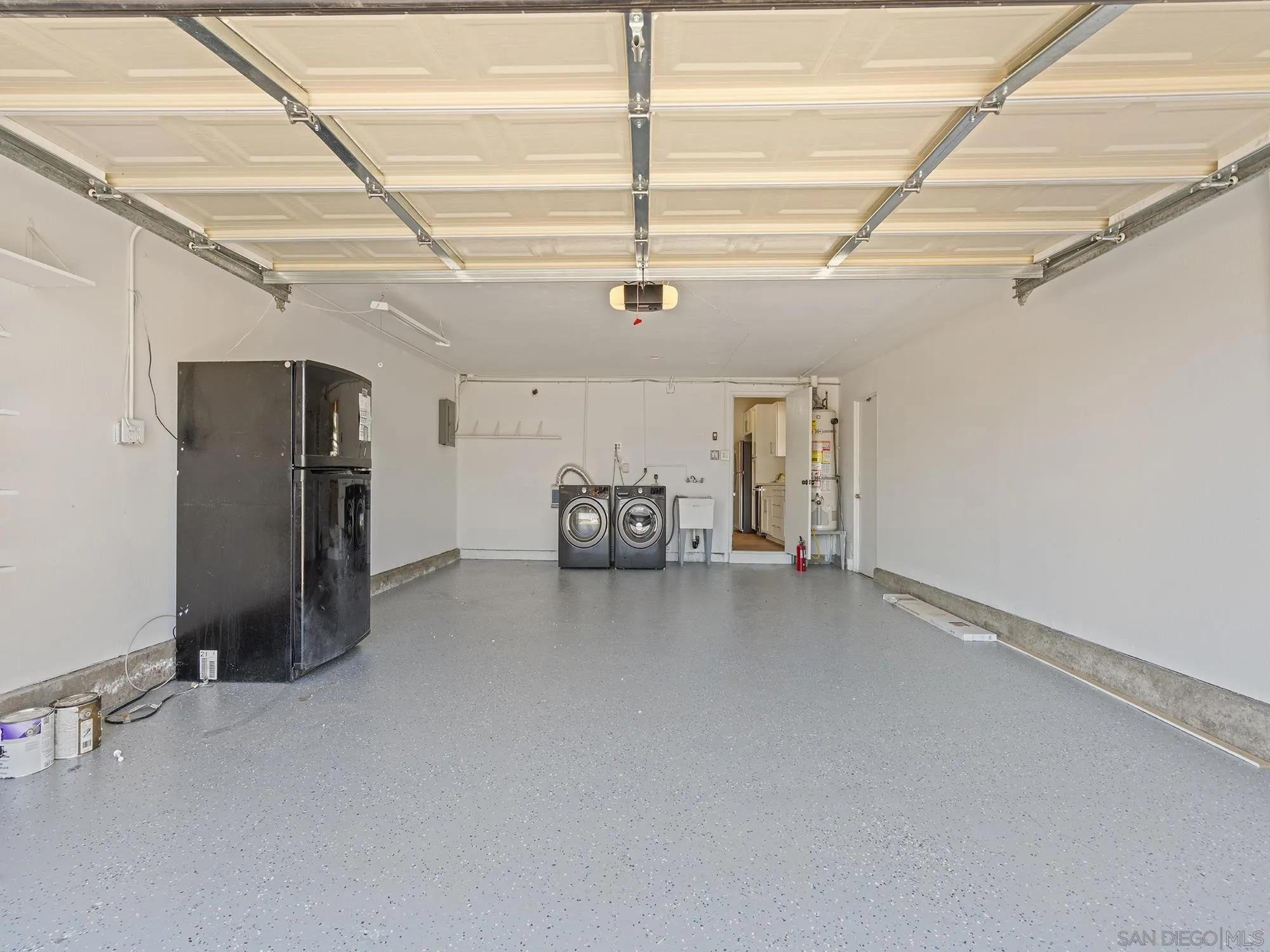 https://cdn.realtyfeed.com/cdn/127/260015536/6a990857d4c422a8406085d44982f1cb.webp