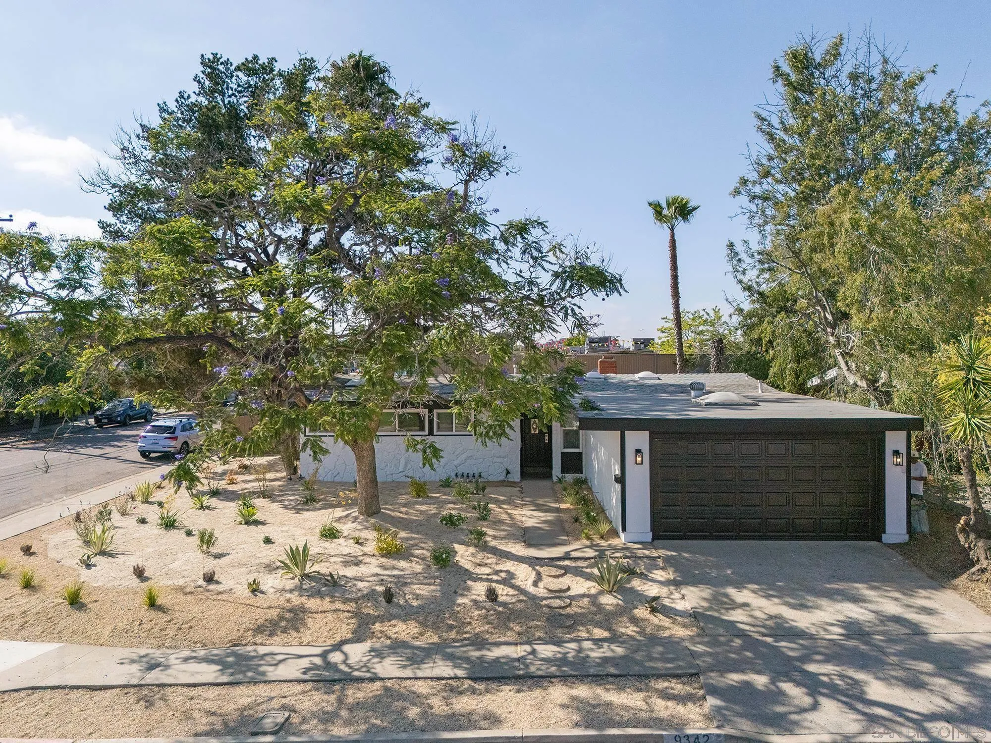 https://cdn.realtyfeed.com/cdn/127/260015536/92dd4e2aeaa75eca52834a5c02243b05.webp