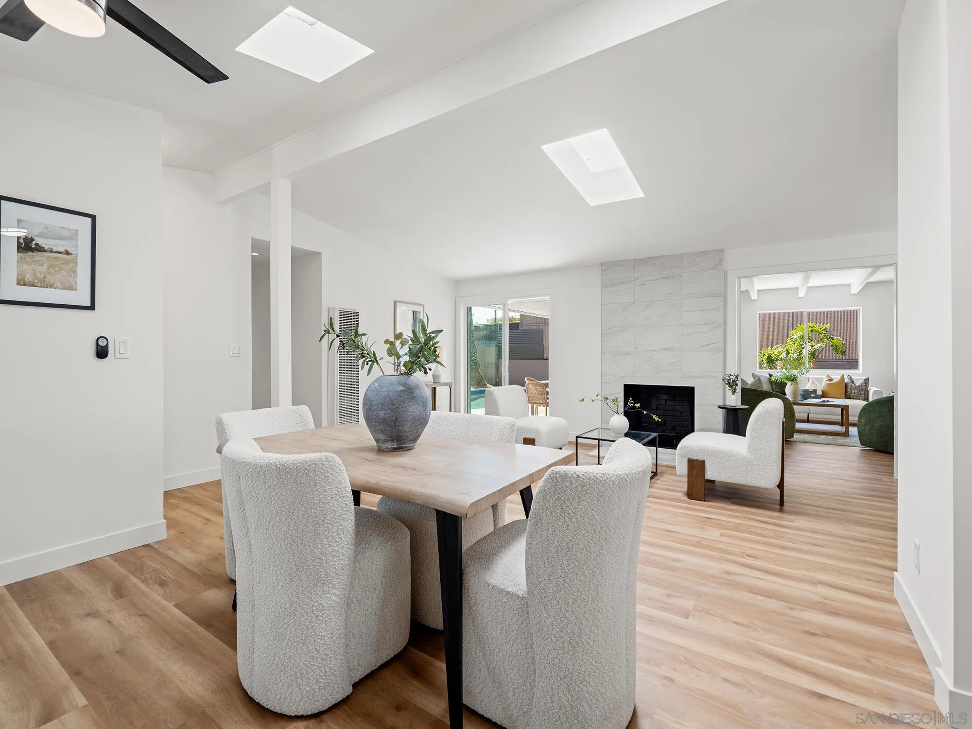 https://cdn.realtyfeed.com/cdn/127/260015536/ecc261bc7f1637e1ba190449ccd26770.webp
