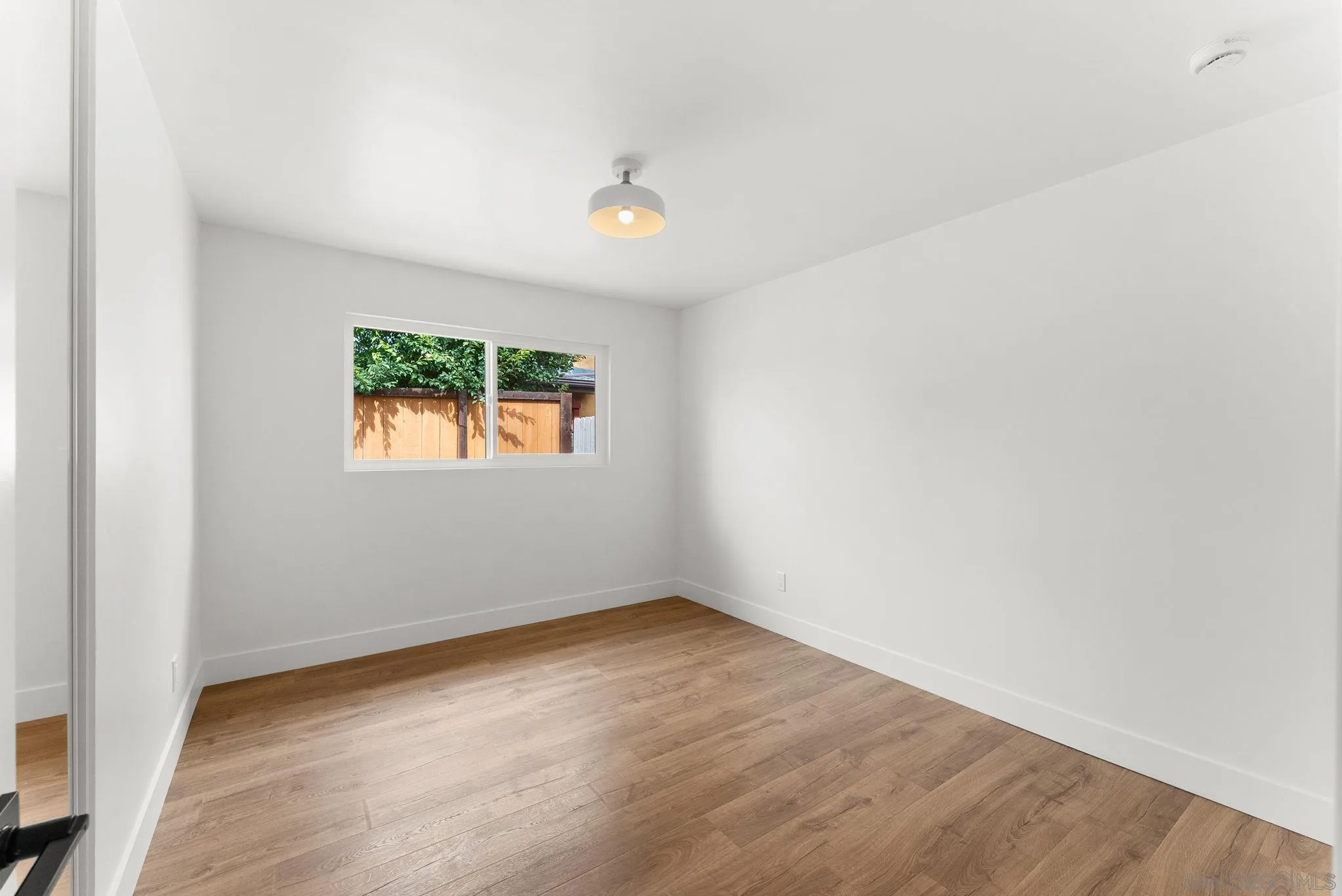https://cdn.realtyfeed.com/cdn/127/260015537/0f469b6331d5965f8b14ccce82de7bdd.webp