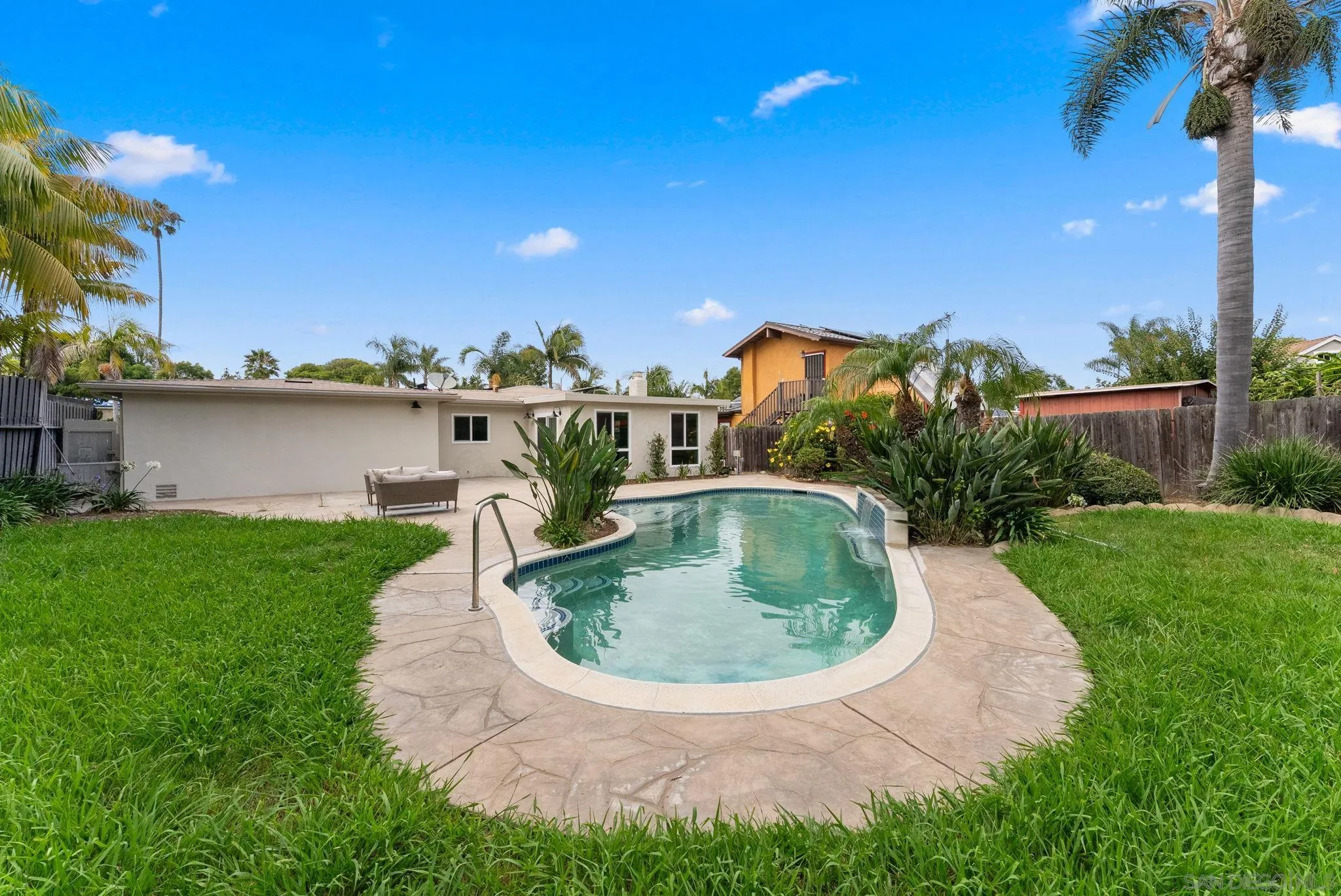 https://cdn.realtyfeed.com/cdn/127/260015537/7bd9ddb610cb00d6ce00f736c2e4781c.webp