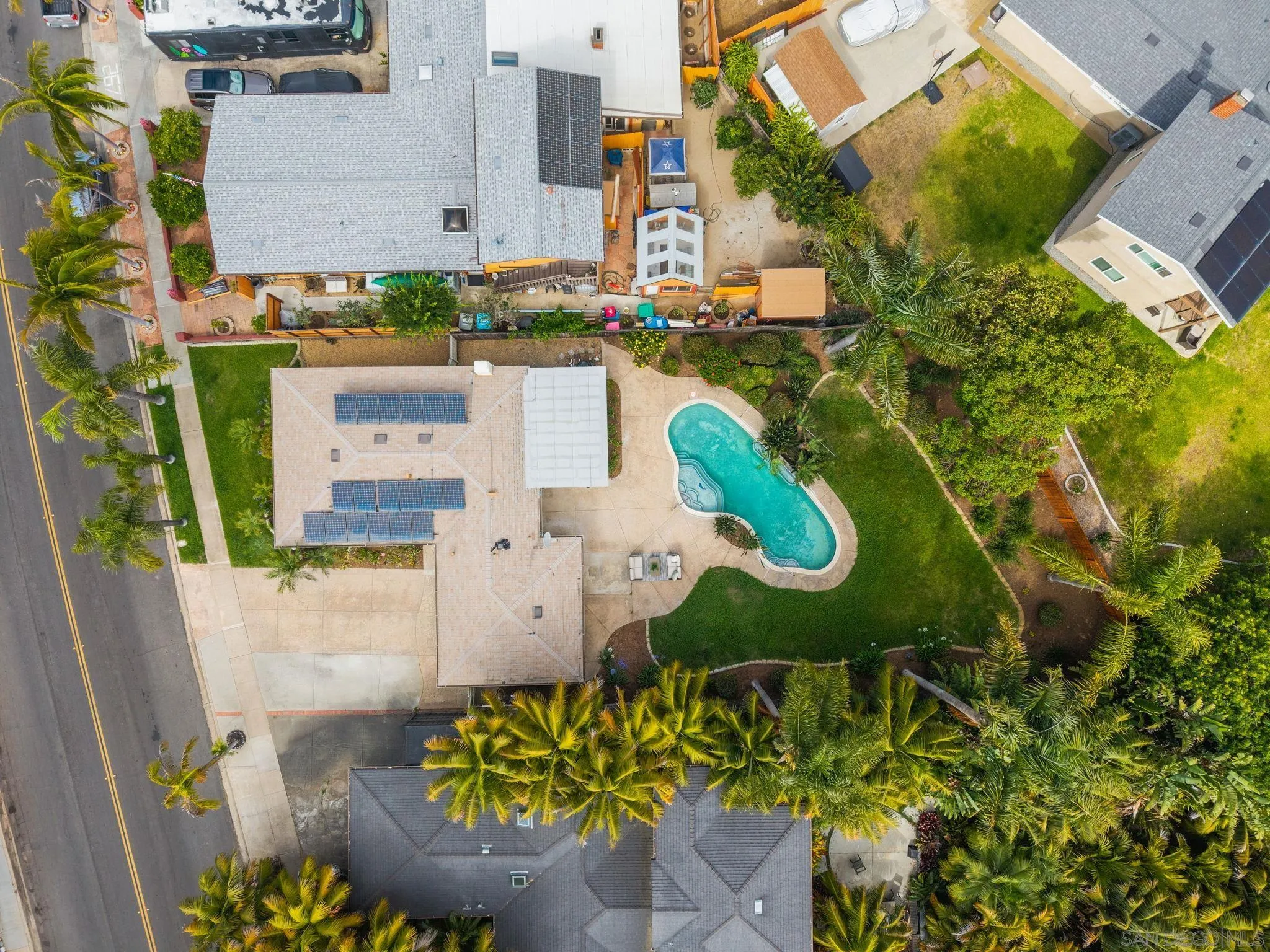 https://cdn.realtyfeed.com/cdn/127/260015537/c5e70f1a968b2a8365bb6e2d2f52298a.webp