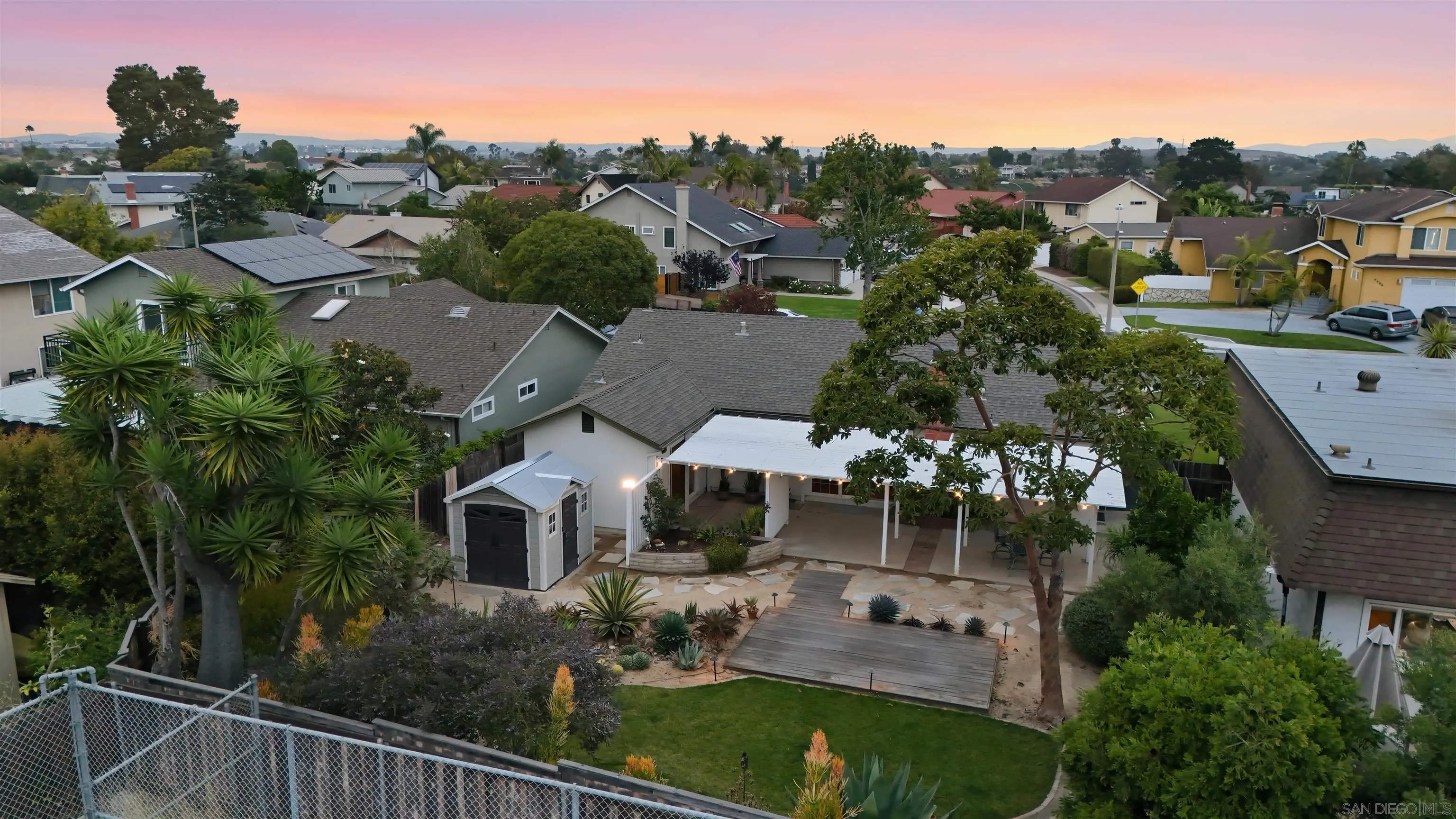 https://cdn.realtyfeed.com/cdn/127/260015539/eabbcd13a1565938b81c3a92286ef5ce.webp