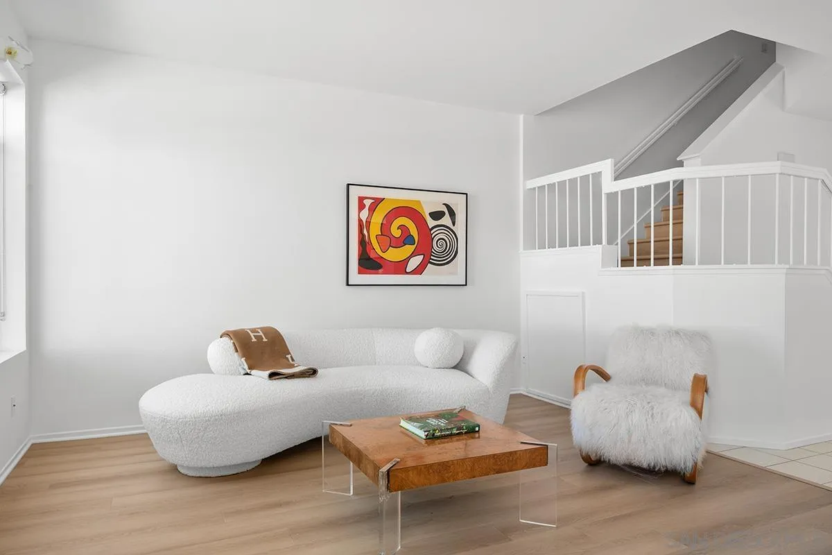 https://cdn.realtyfeed.com/cdn/127/260015541/3da1bfb1574ceb7c613f7f33f8de22c6.webp