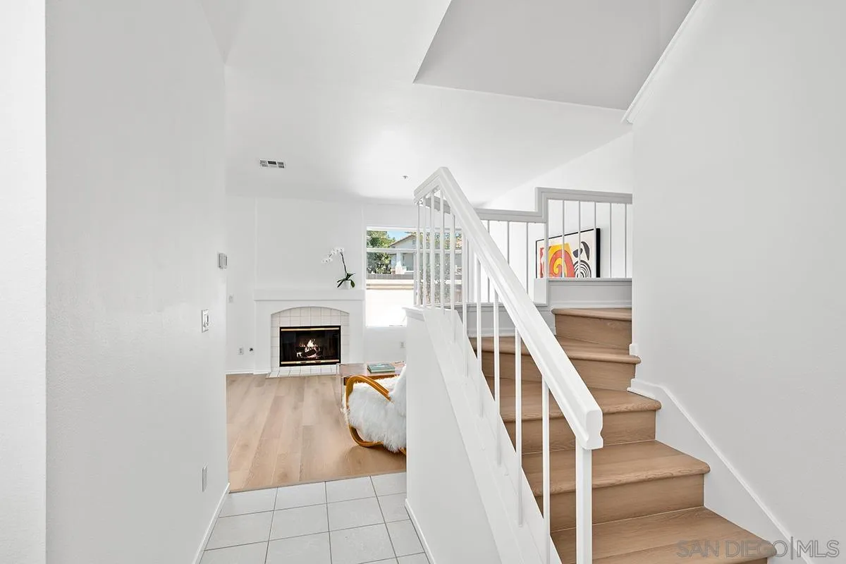https://cdn.realtyfeed.com/cdn/127/260015541/4ab44103585b8cf0994394b60d709637.webp