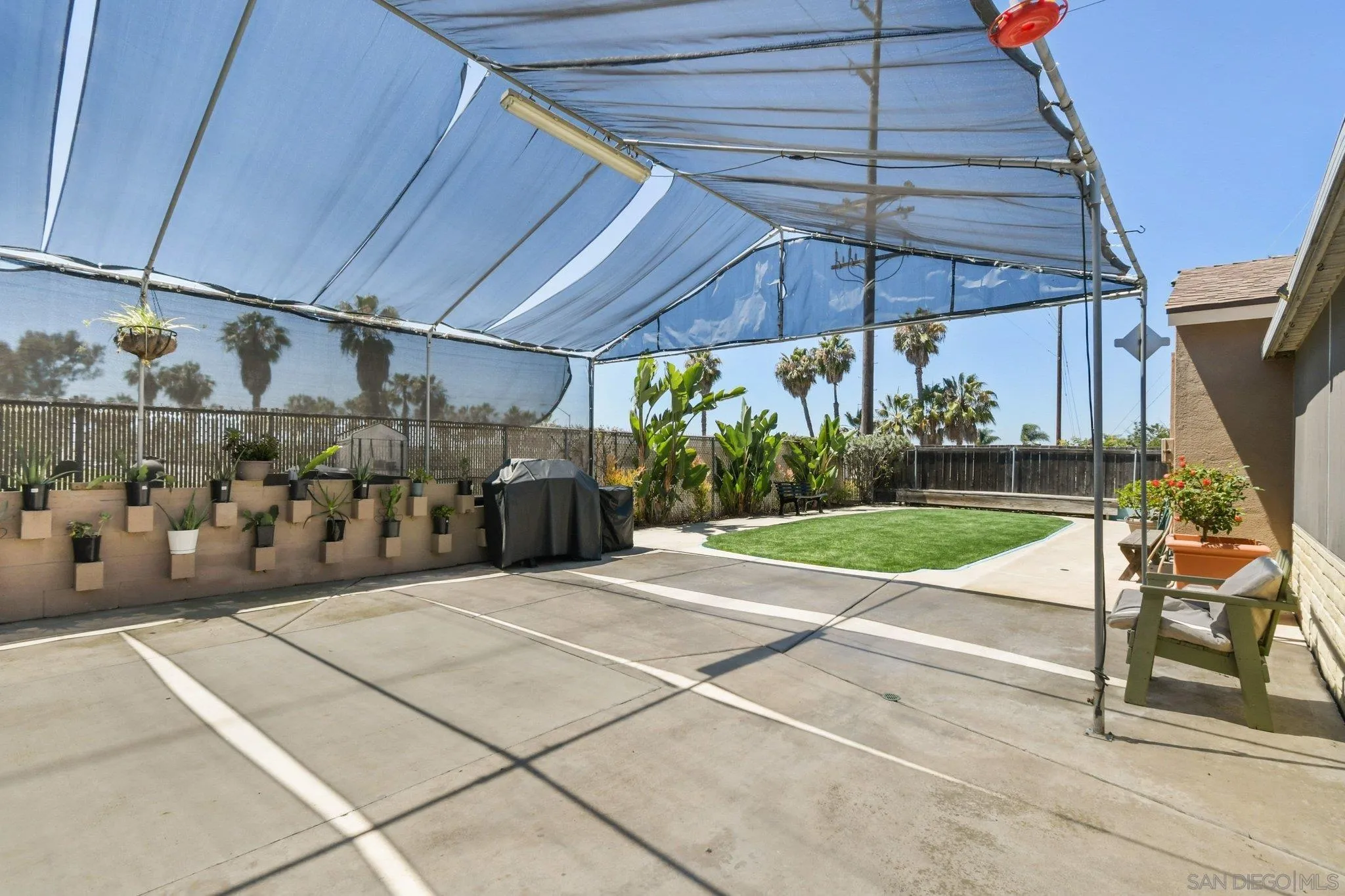 https://cdn.realtyfeed.com/cdn/127/260015542/0c69d556575d17ceca5f90e1f4f98f39.webp