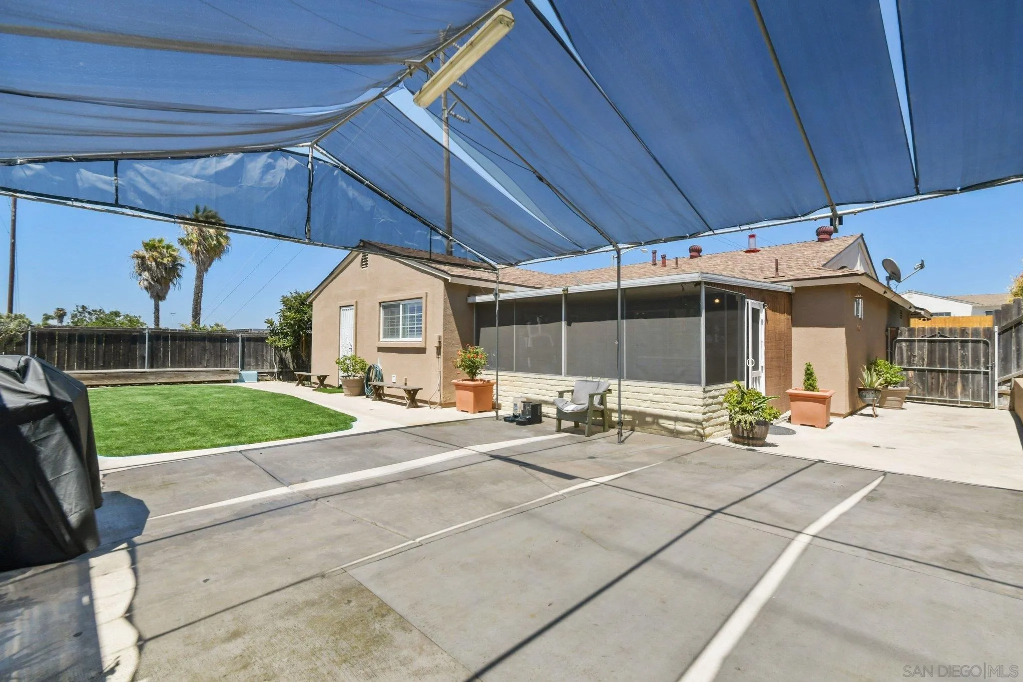 https://cdn.realtyfeed.com/cdn/127/260015542/ae0db2b98e324b8609ea9569b259a786.webp