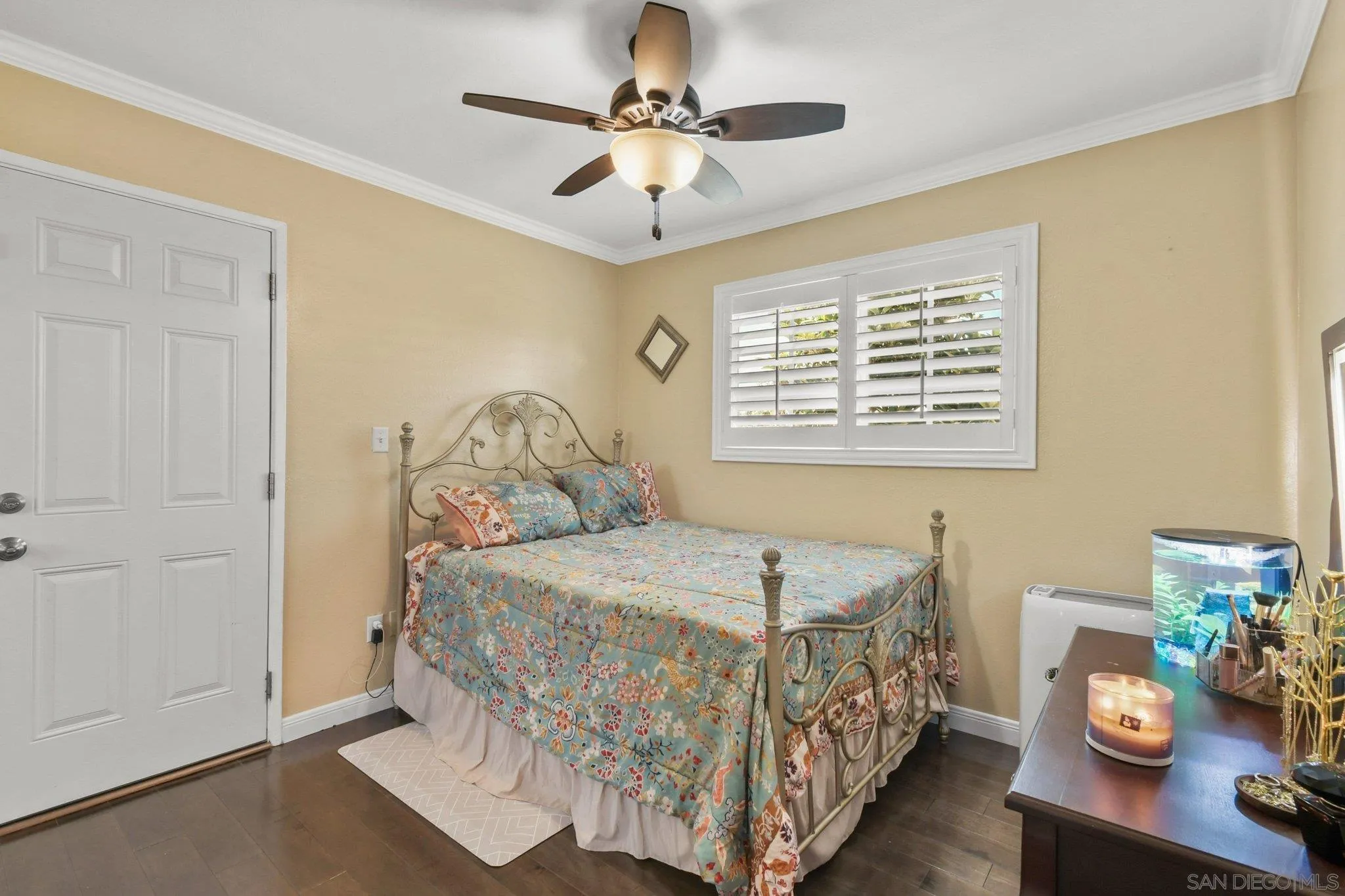 https://cdn.realtyfeed.com/cdn/127/260015542/bd823d561f31a65ab71b0f4df4ed33af.webp