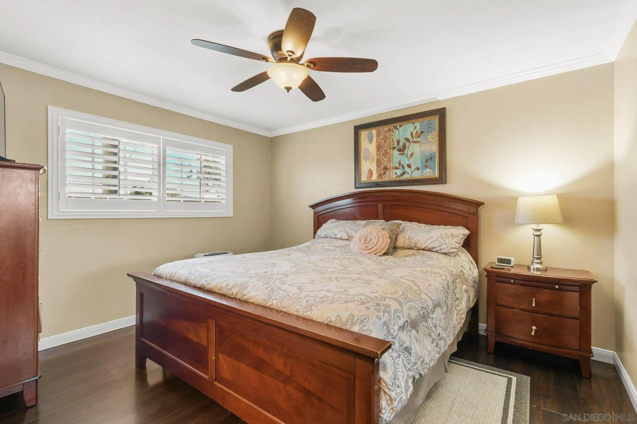 https://cdn.realtyfeed.com/cdn/127/260015542/e6abfafa938594494e0c82aa3793da79.webp
