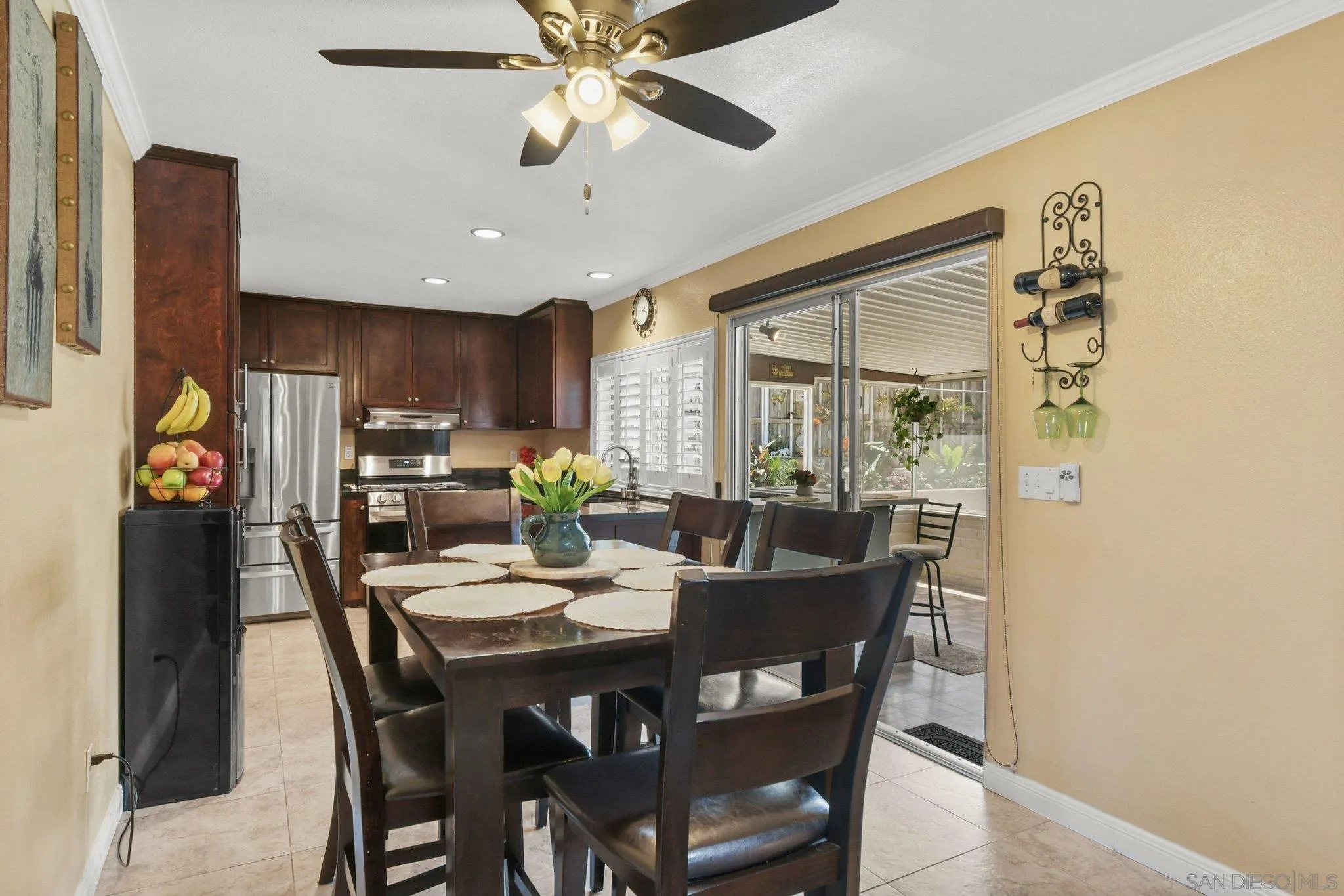 https://cdn.realtyfeed.com/cdn/127/260015542/ec40ec32c2a8ecd3862135e2e67ea21b.webp