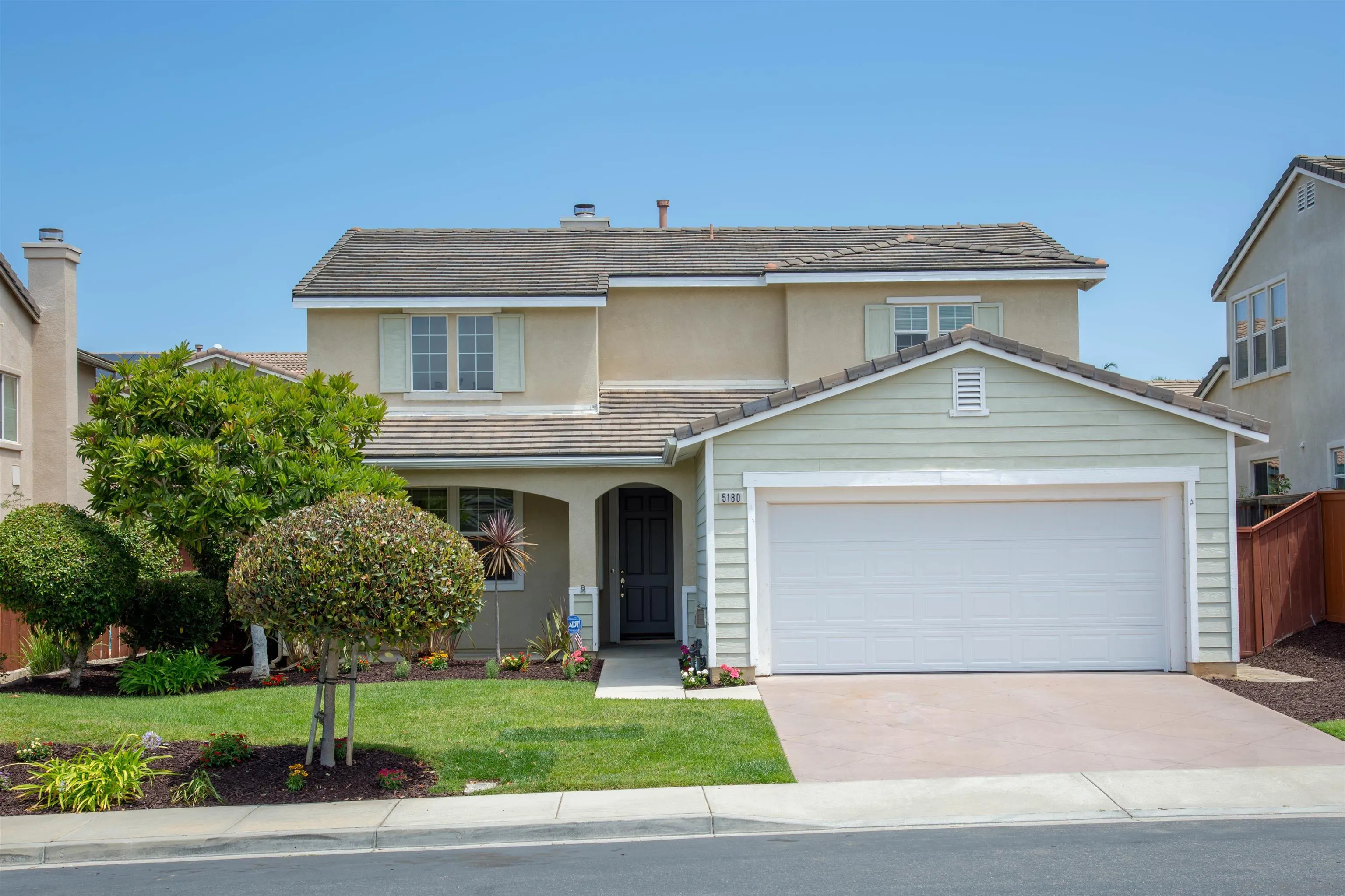 https://cdn.realtyfeed.com/cdn/127/260015545/9ac3caf4449c3432041802da3bb079d5.webp