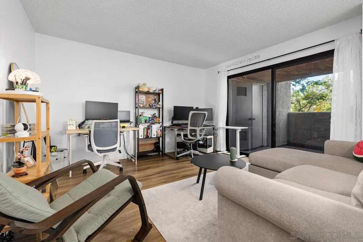 https://cdn.realtyfeed.com/cdn/127/260015547/090d5f11d6a7fb5c89c3e01bcab5999b.webp
