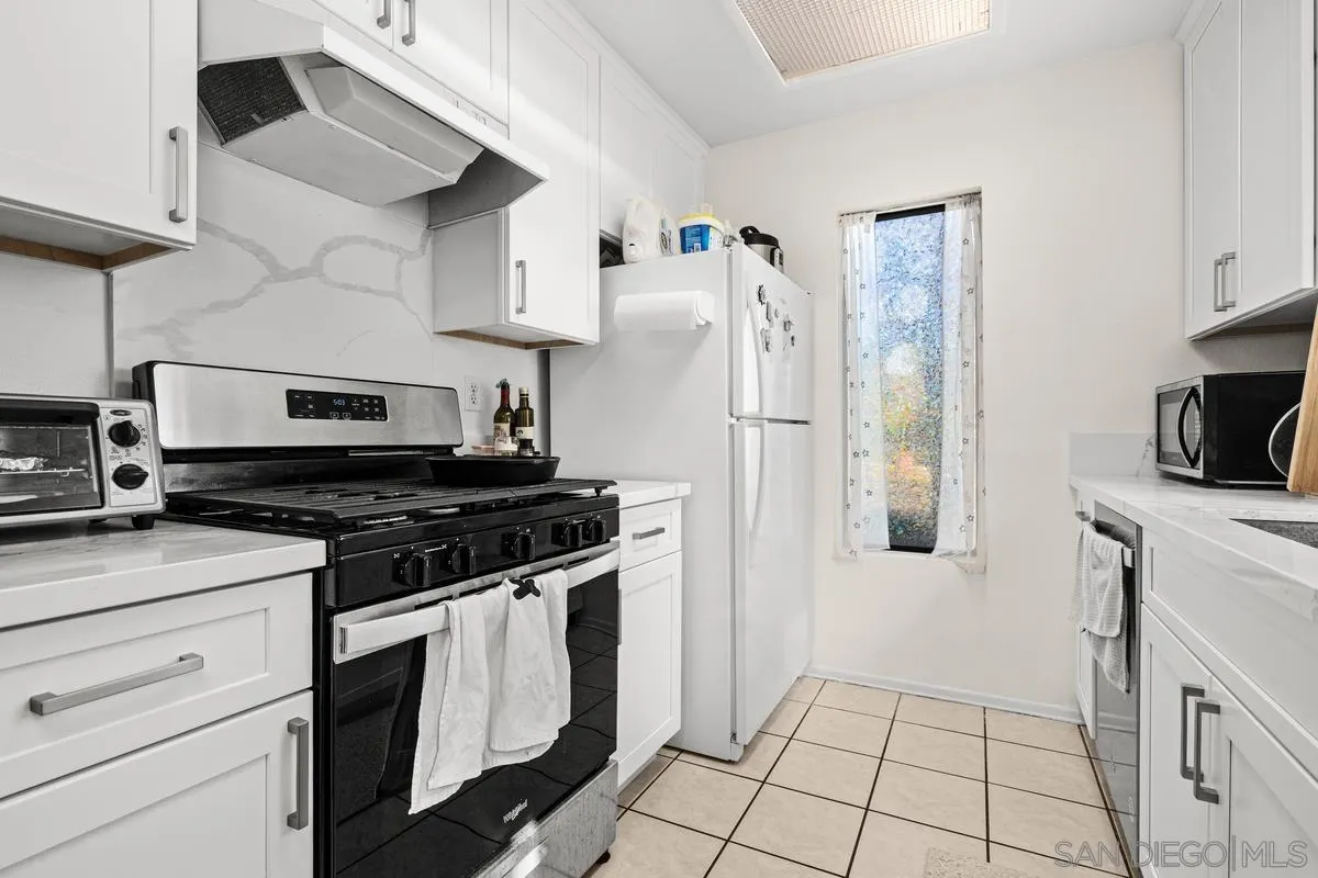 https://cdn.realtyfeed.com/cdn/127/260015547/6fbe7b819d971d2c9e02c6597860148e.webp