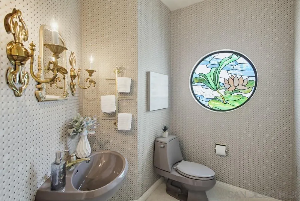 https://cdn.realtyfeed.com/cdn/127/260015548/4c47f5fa0f08e5363d0d91f0e83f4bae.webp