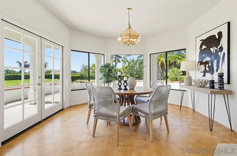https://cdn.realtyfeed.com/cdn/127/260015548/4cefb3e119d293dbba4812bd586c5287.webp