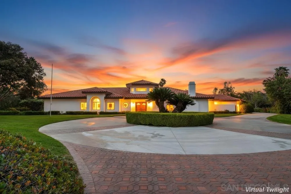 https://cdn.realtyfeed.com/cdn/127/260015548/58efe18890ba1dd0818642fc741934b2.webp