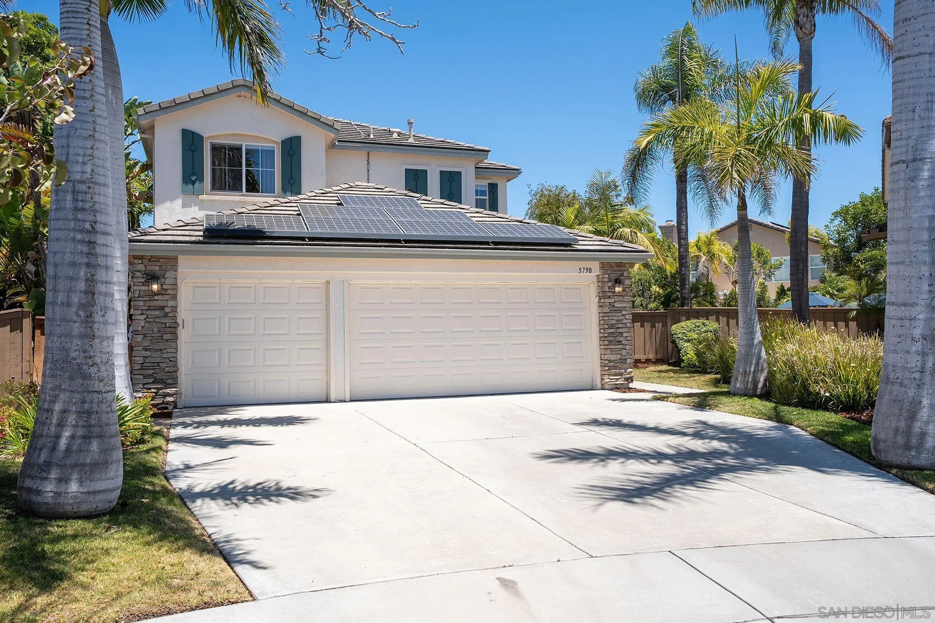 https://cdn.realtyfeed.com/cdn/127/260015550/8e3ce3d36a80e160cbf7f27cb69e2dd5.webp