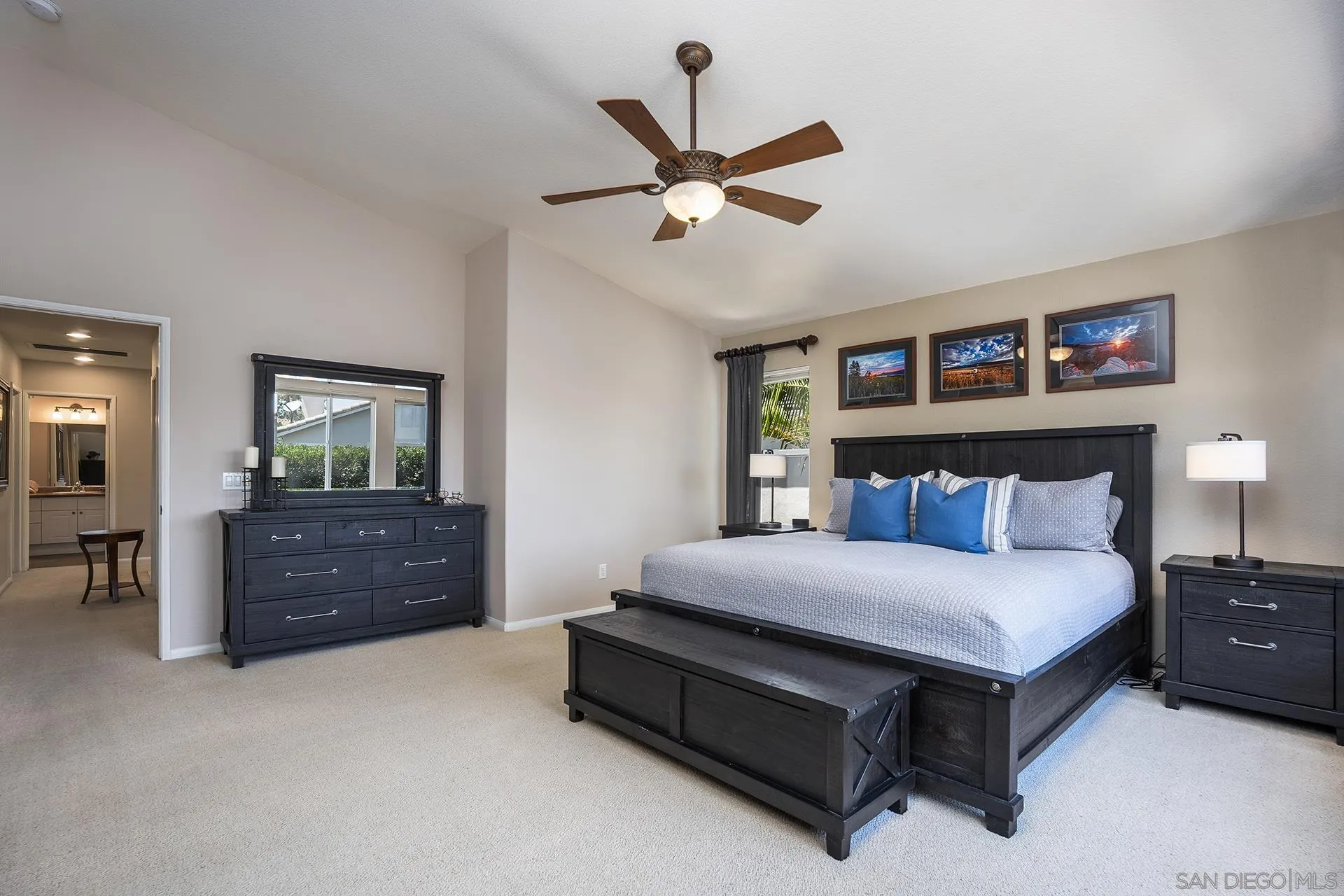 https://cdn.realtyfeed.com/cdn/127/260015550/f23a696e0343108d6b953989b72d227f.webp