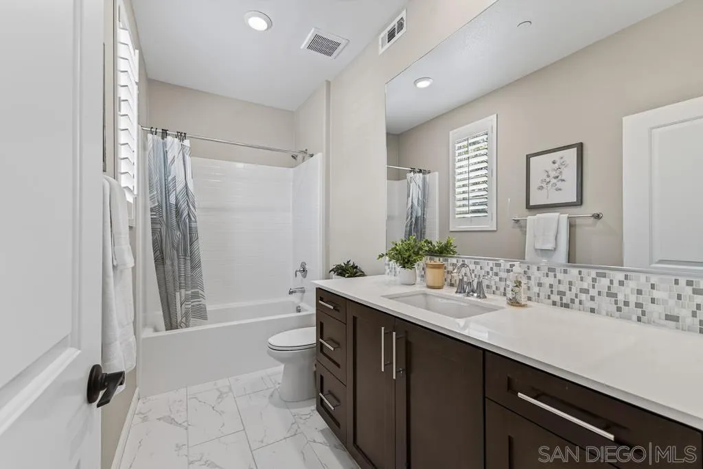 Photo #30: 260015554 Listing: Photo #30