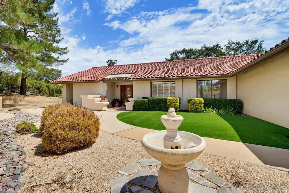 https://cdn.realtyfeed.com/cdn/127/260015557/8863ac5c197877a1fe44d52828d05d7e.webp