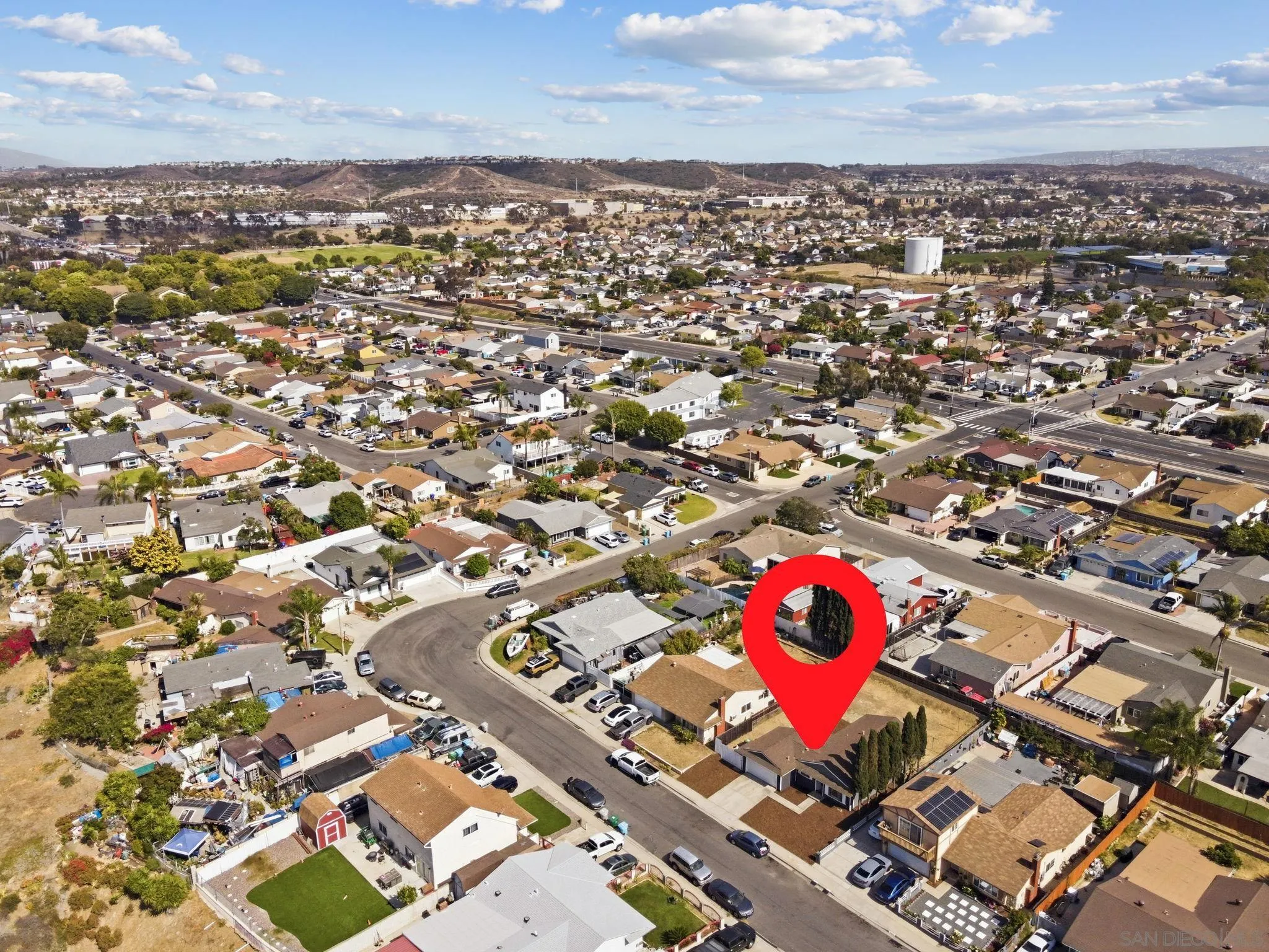 https://cdn.realtyfeed.com/cdn/127/260015558/bbfa0c751d306cef7c8217613aa38710.webp